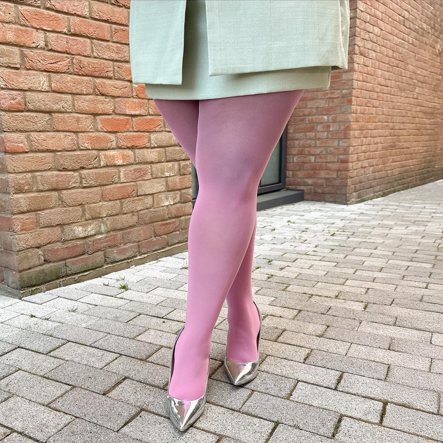 Sheer 30 Den Pantyhose - Dragon Fruit - Image 7