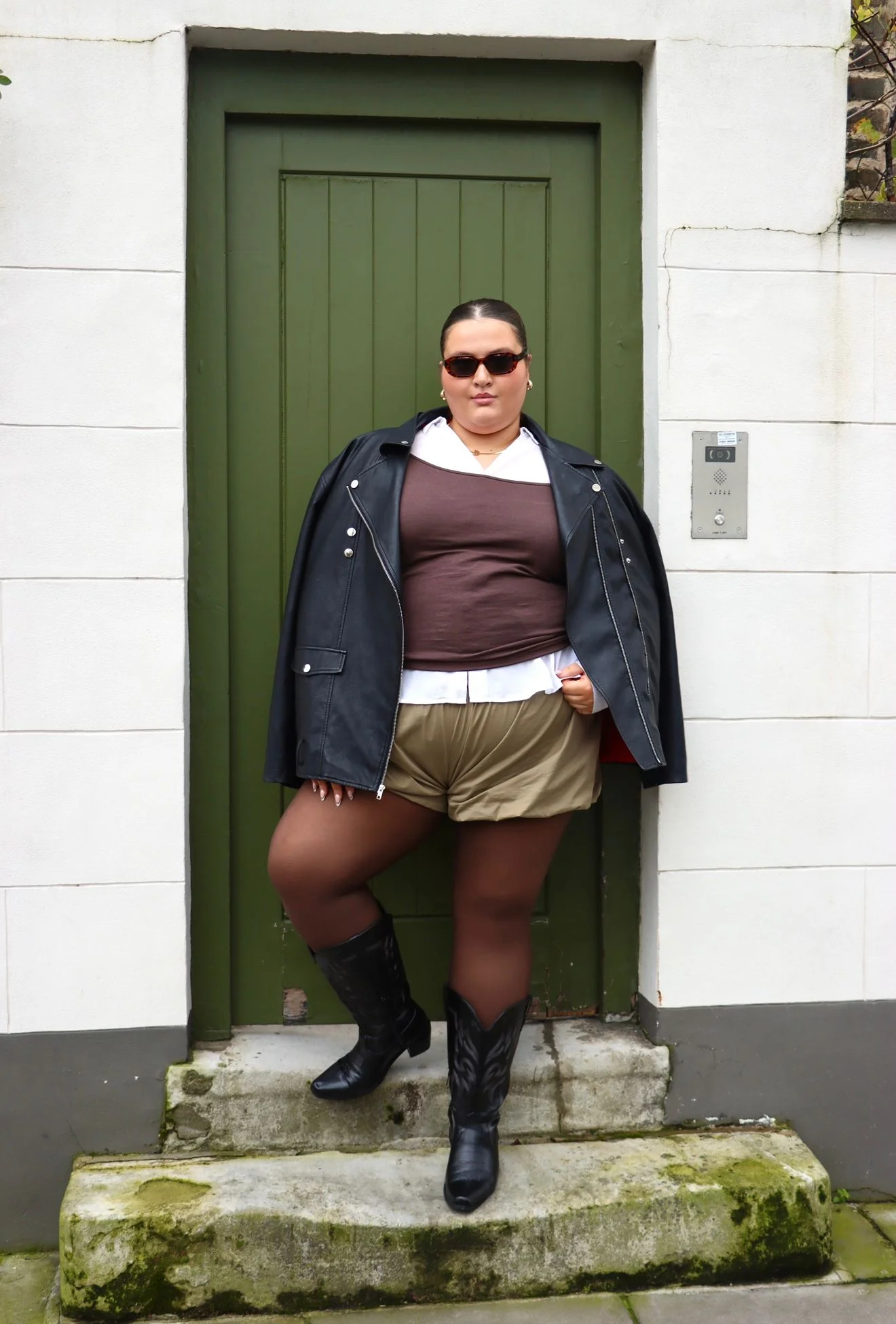 Semi-Opaque 50 Den Tights - Hot Chocolate - Image 3