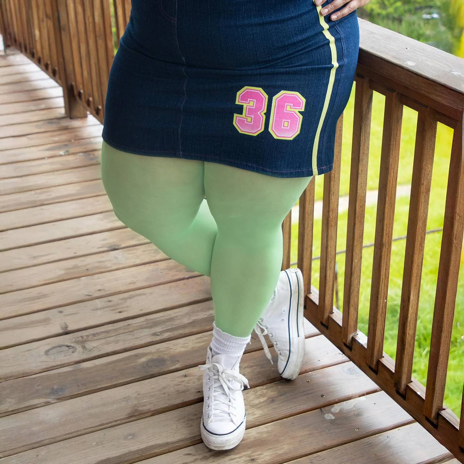 Semi-Opaque 50 Den Tights - Twister - Image 4