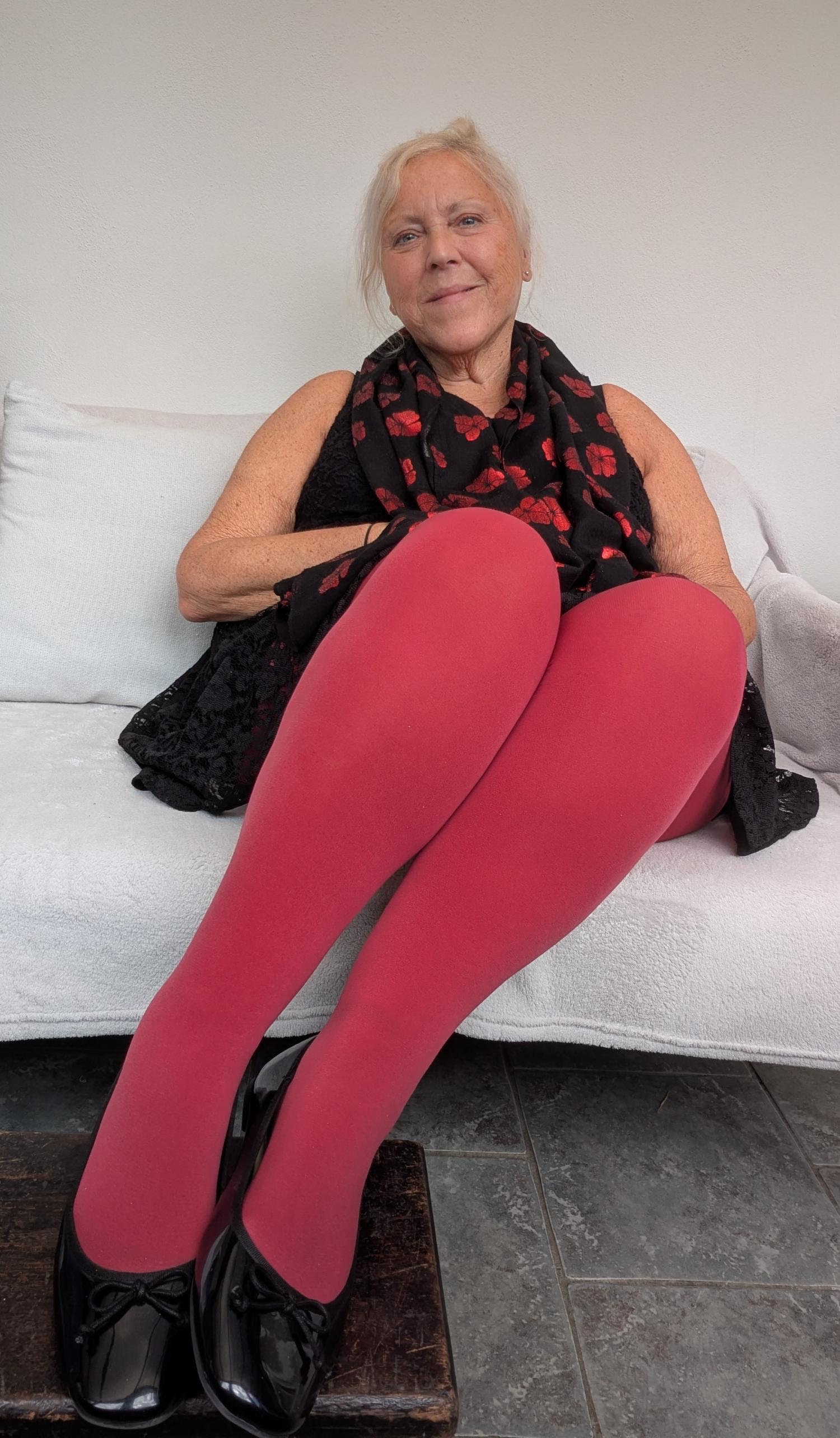 Opaque 80 Den Castor Oil Tights - Blood Red - Image 5