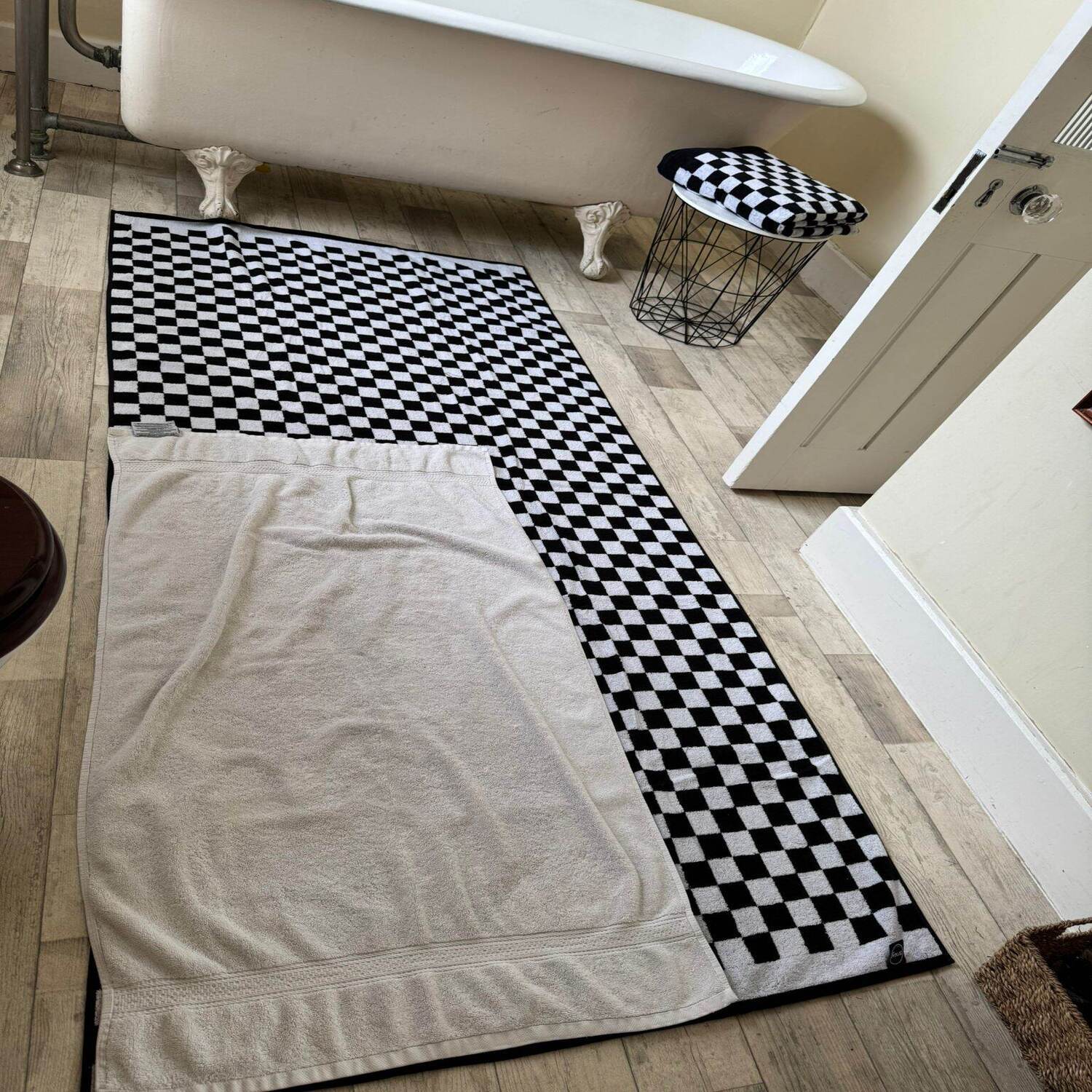 Big Softee Towel - White - Image 16