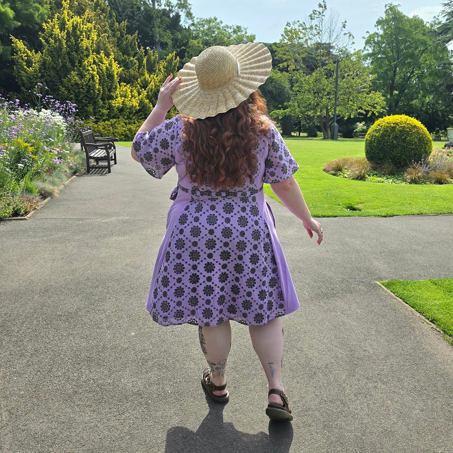 Broderie Anglaise Wrap Dress - Cassis de Violet - Image 3
