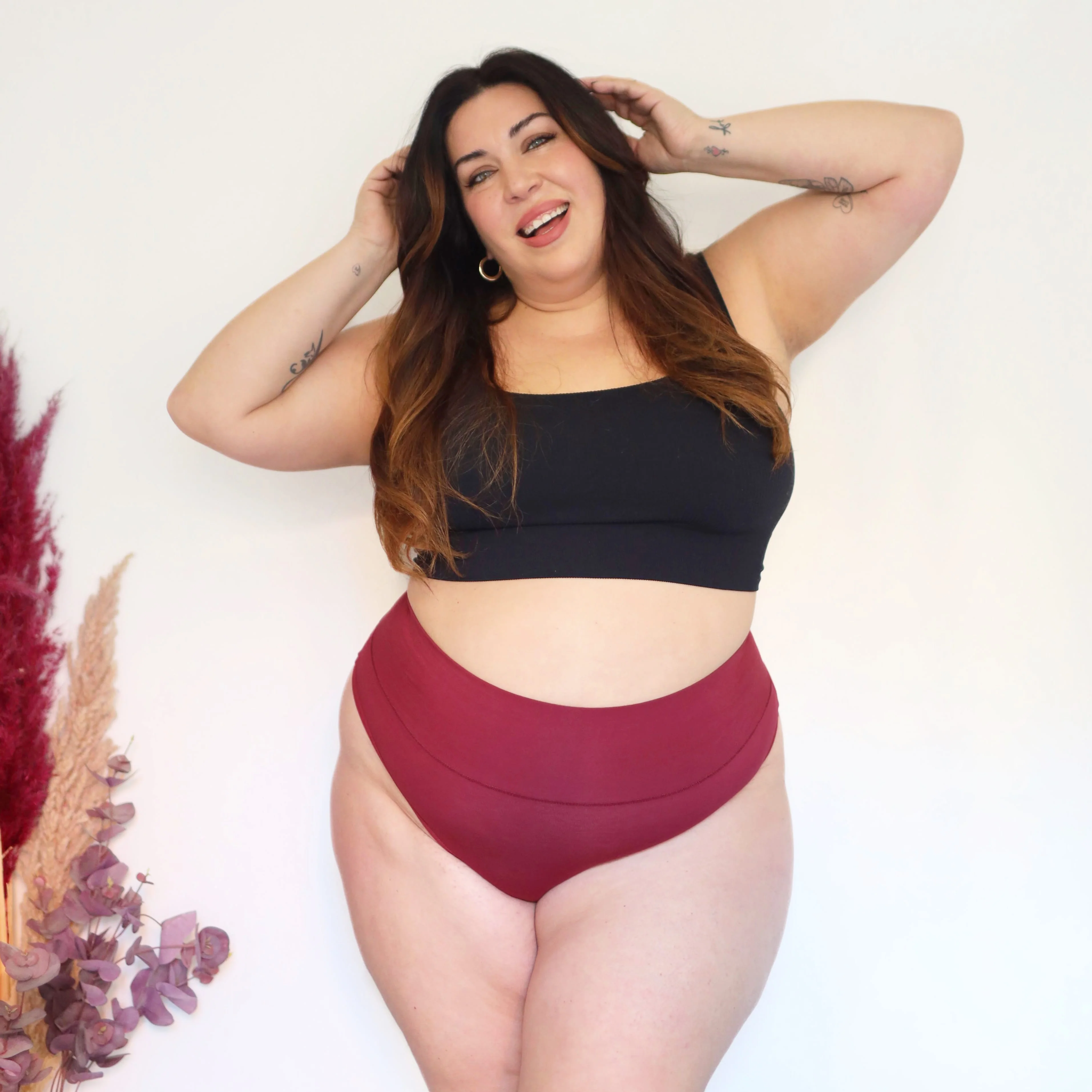 Organic Cotton Cheeky High Leg Knickers -  Blood Red - Image 6