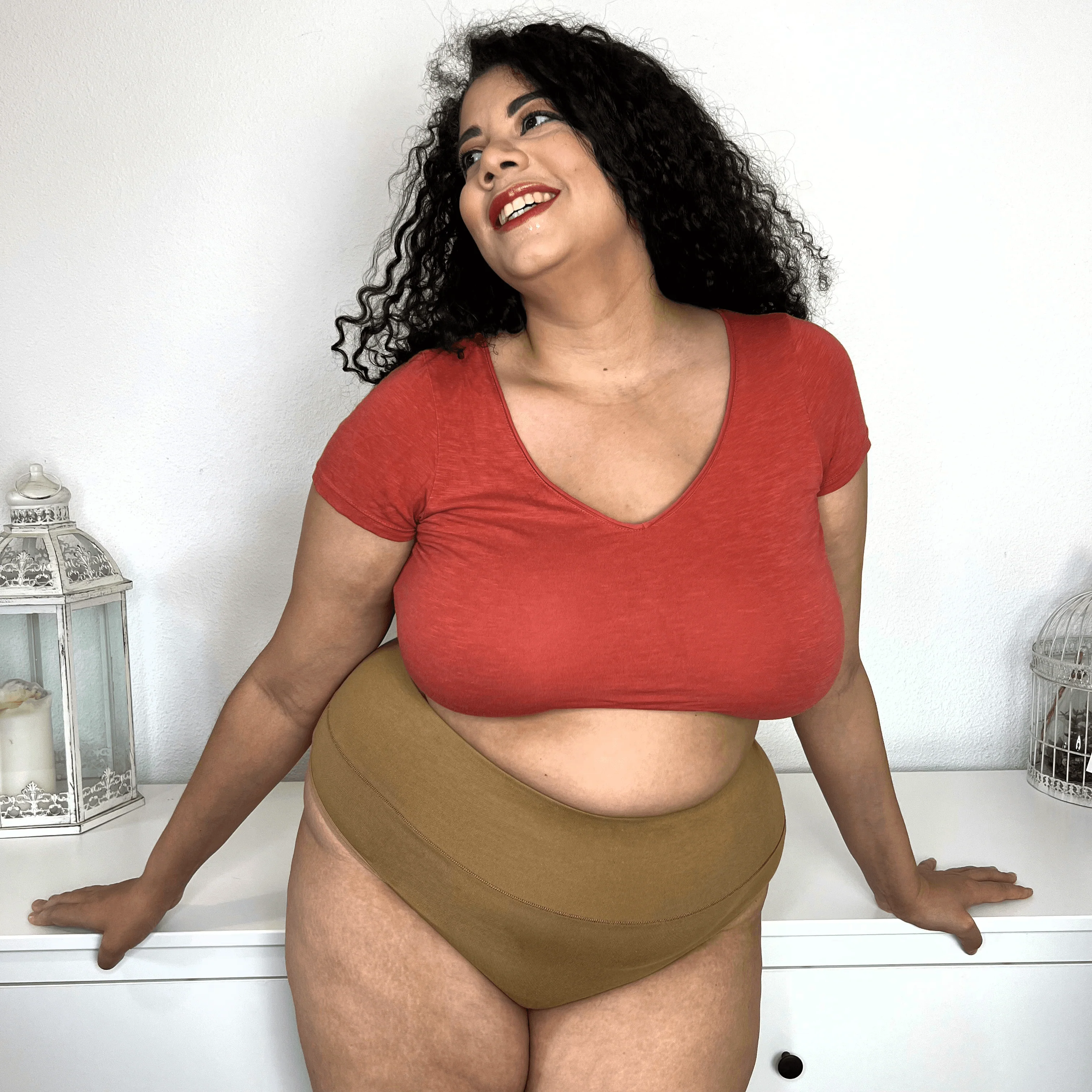 Organic Cotton Cheeky High Leg Knickers - Caramel - Image 6