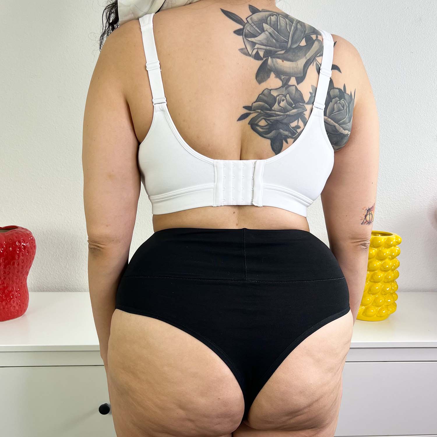 Organic Cotton Cheeky High Leg Knickers - Black - Image 5