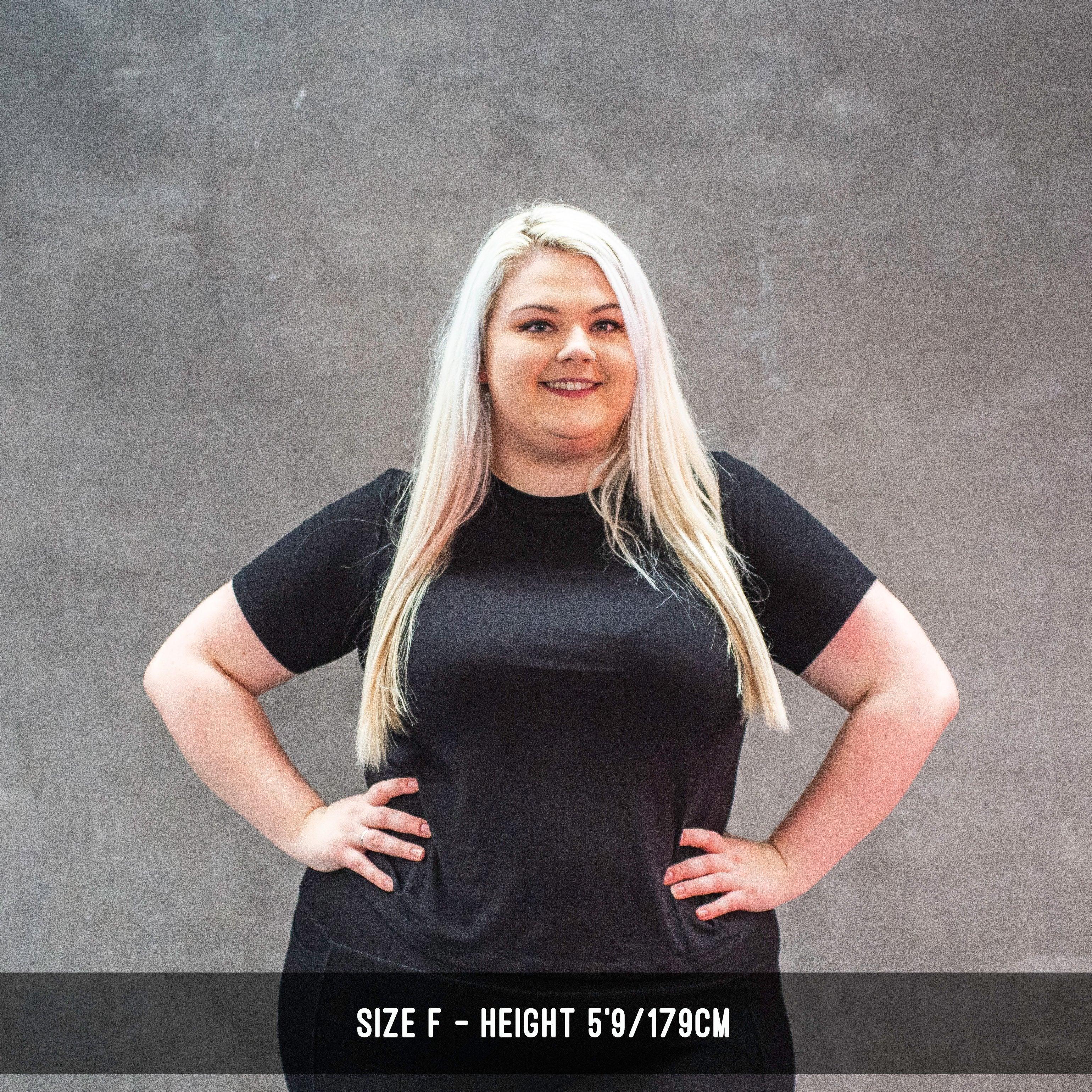 Black T-shirt - Image 5