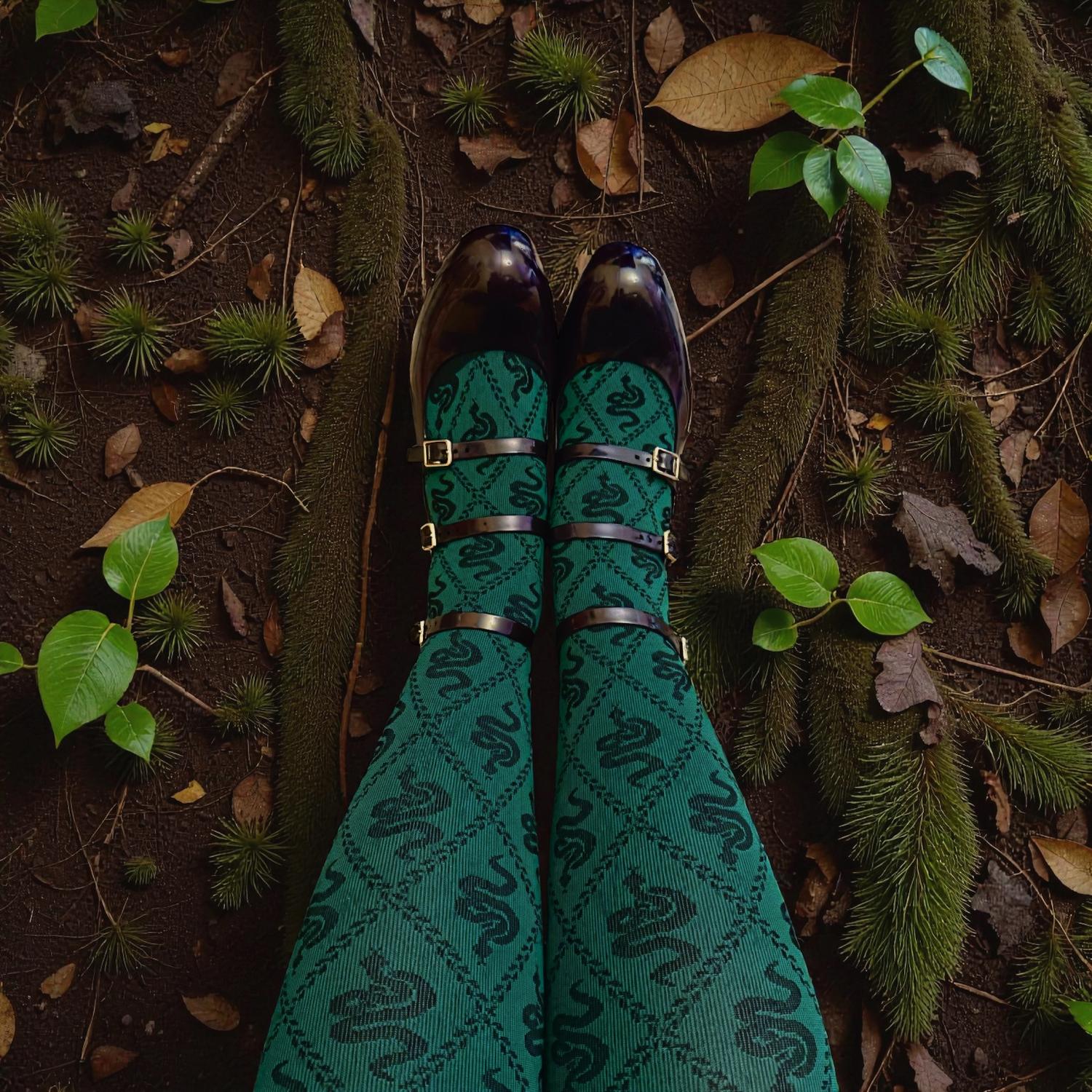 80 Denier Opaque Tights - Corra Snakes - Foliage Green - Image 10