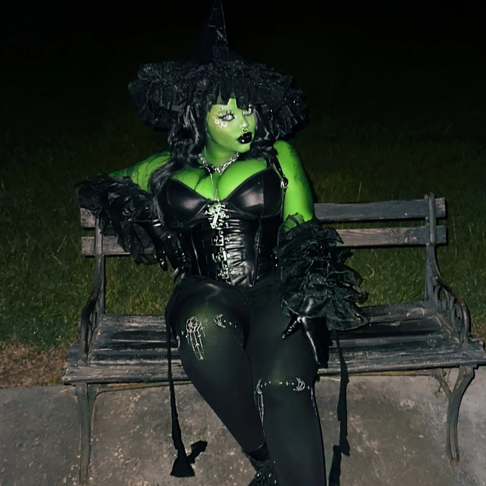 Coven - Image 4