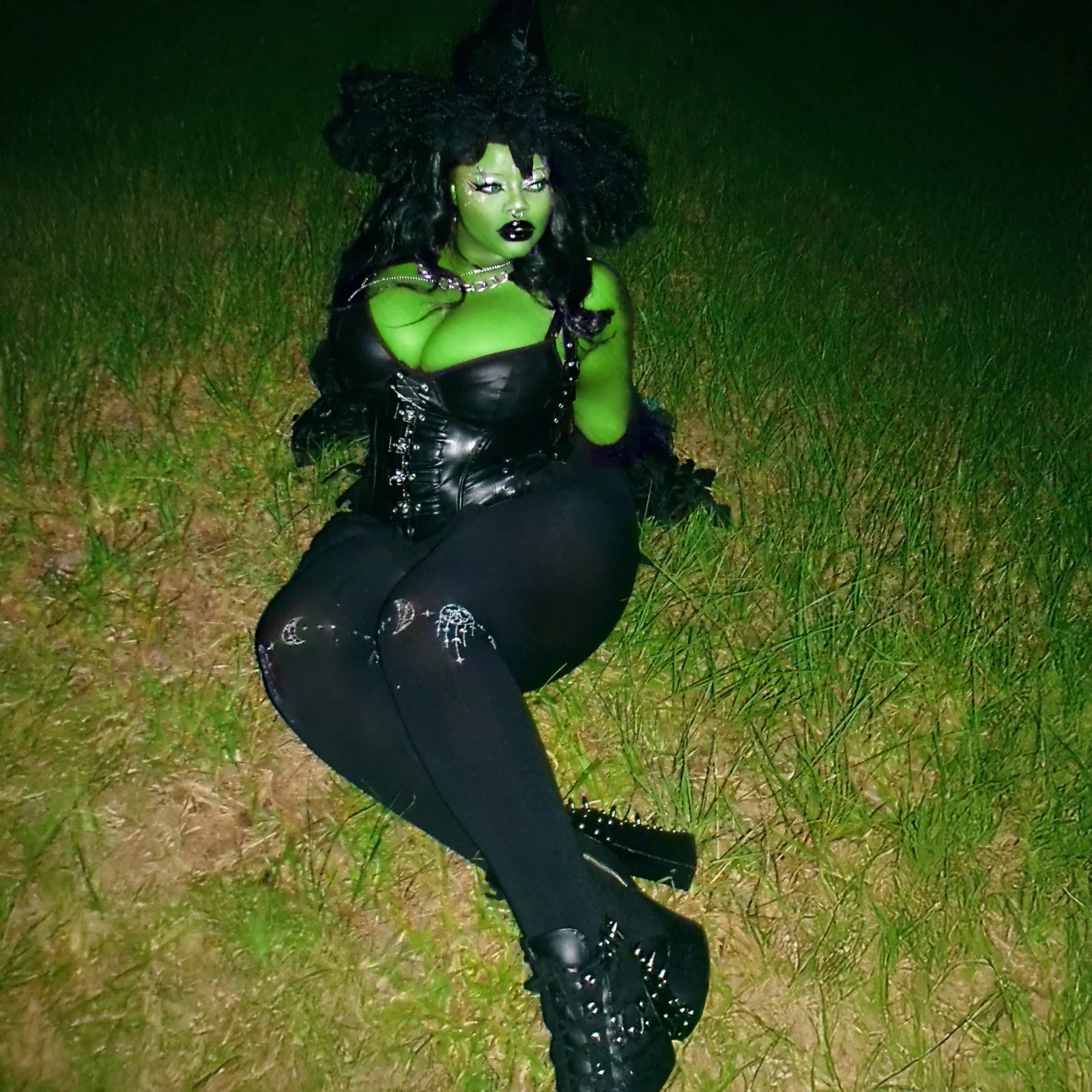 Coven - Image 8
