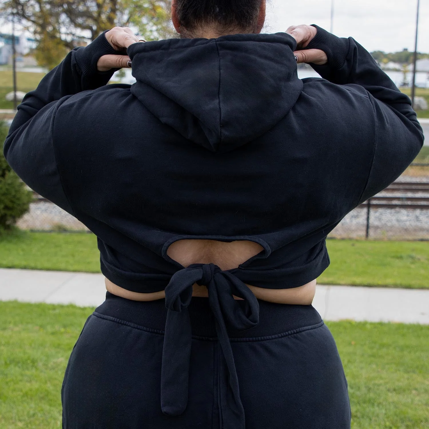 Organic Cotton Cropped Hoodie with Bow Back - Image 4