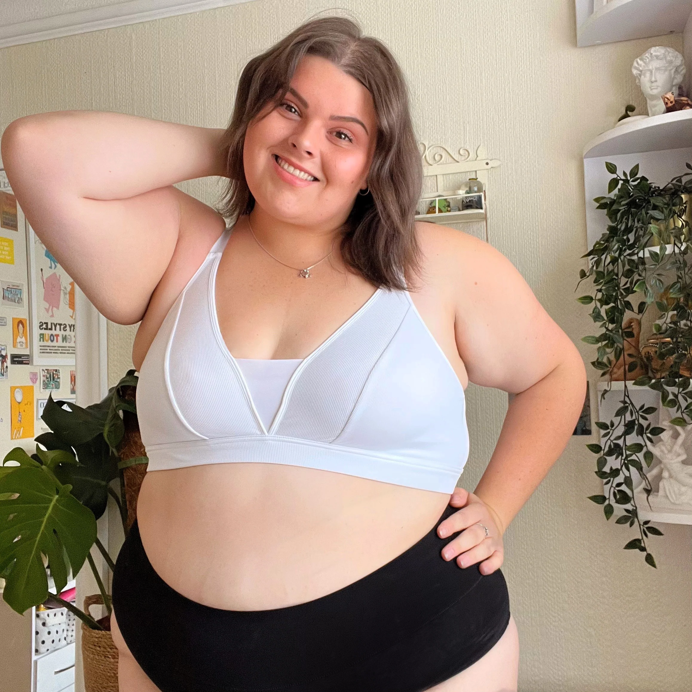 Everyday Ribbed Bra - White - Image 3