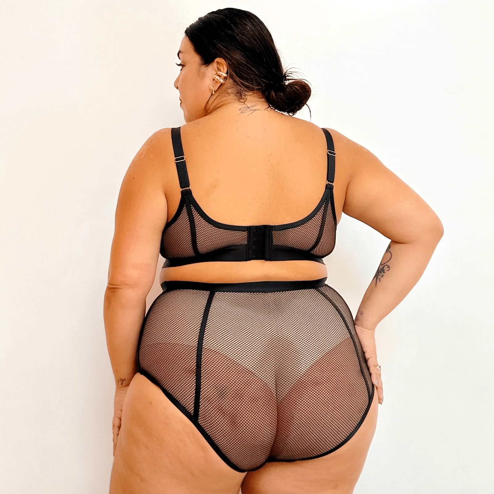 Kitty Fishnet Knickers - Image 10