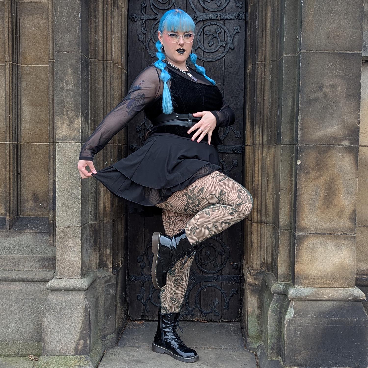 Riff Raff Fishnets - En Pointe - Image 2