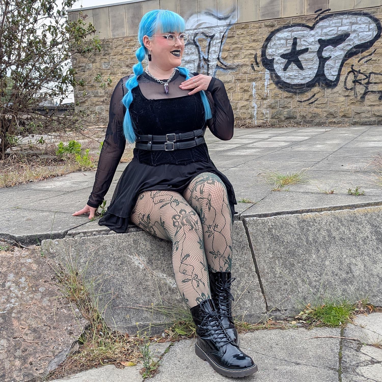 Riff Raff Fishnets - En Pointe - Image 5