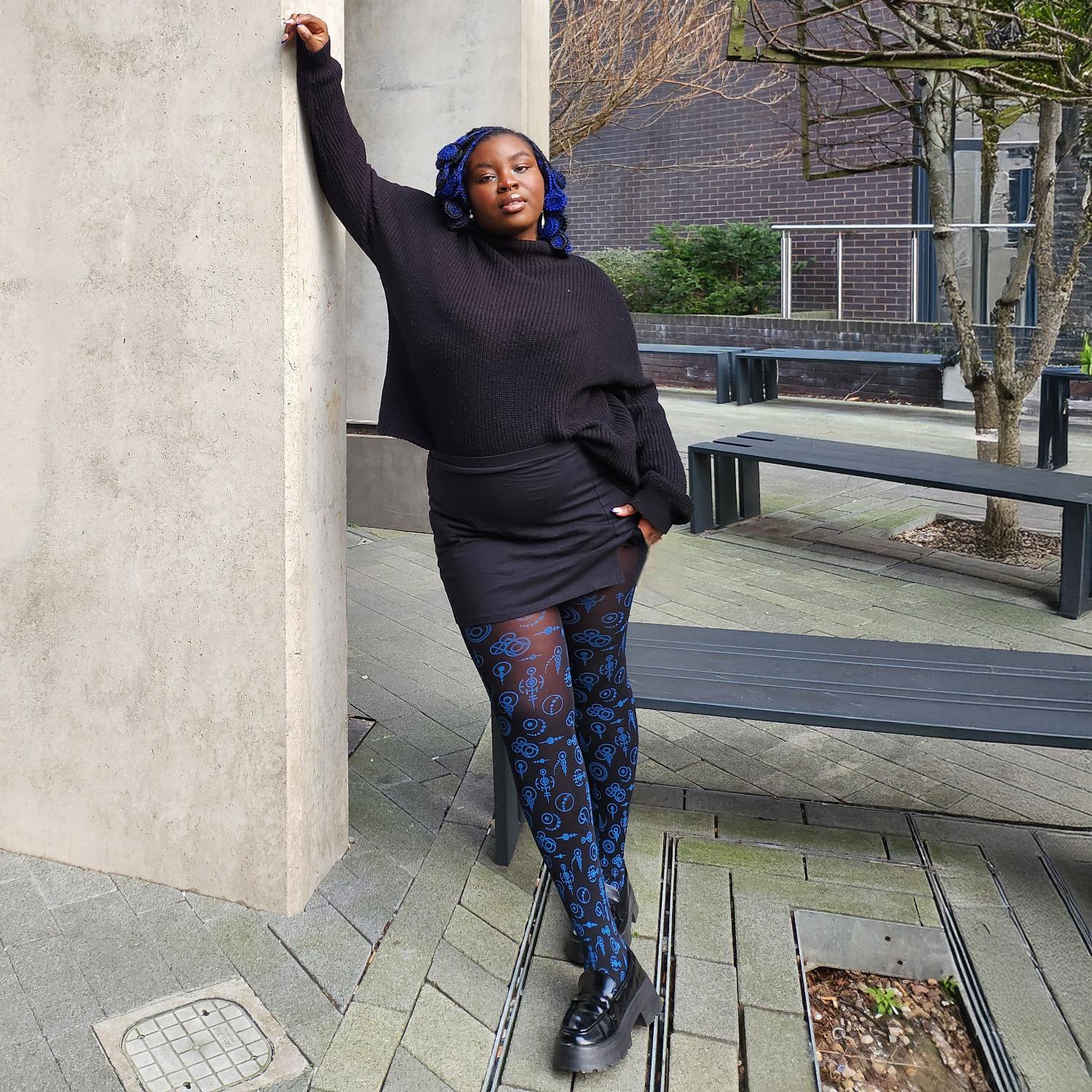 80 Denier Opaque Tights - Crop Circles - Image 15