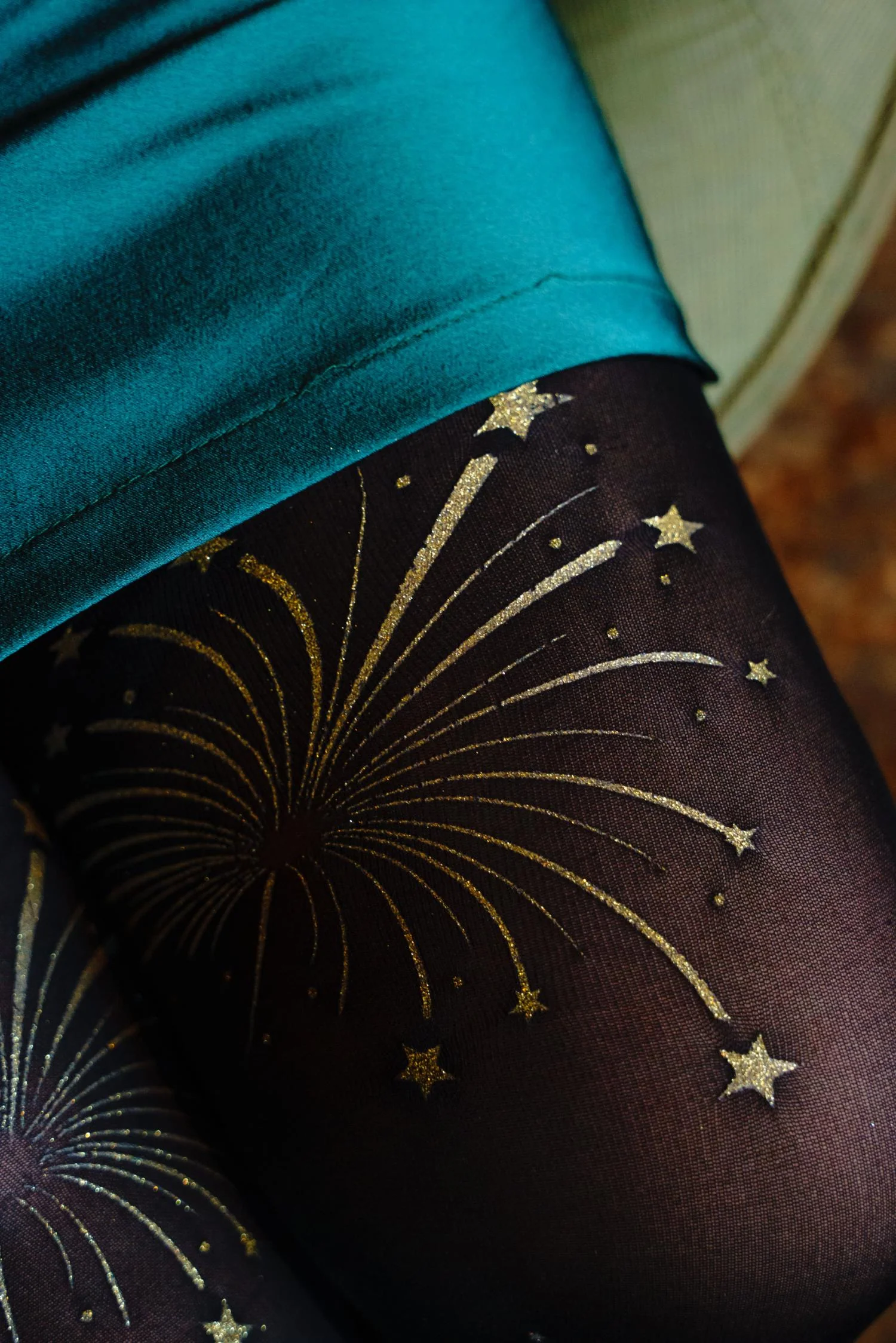 80 Denier Opaque Tights - Glitter Fireworks - Image 9