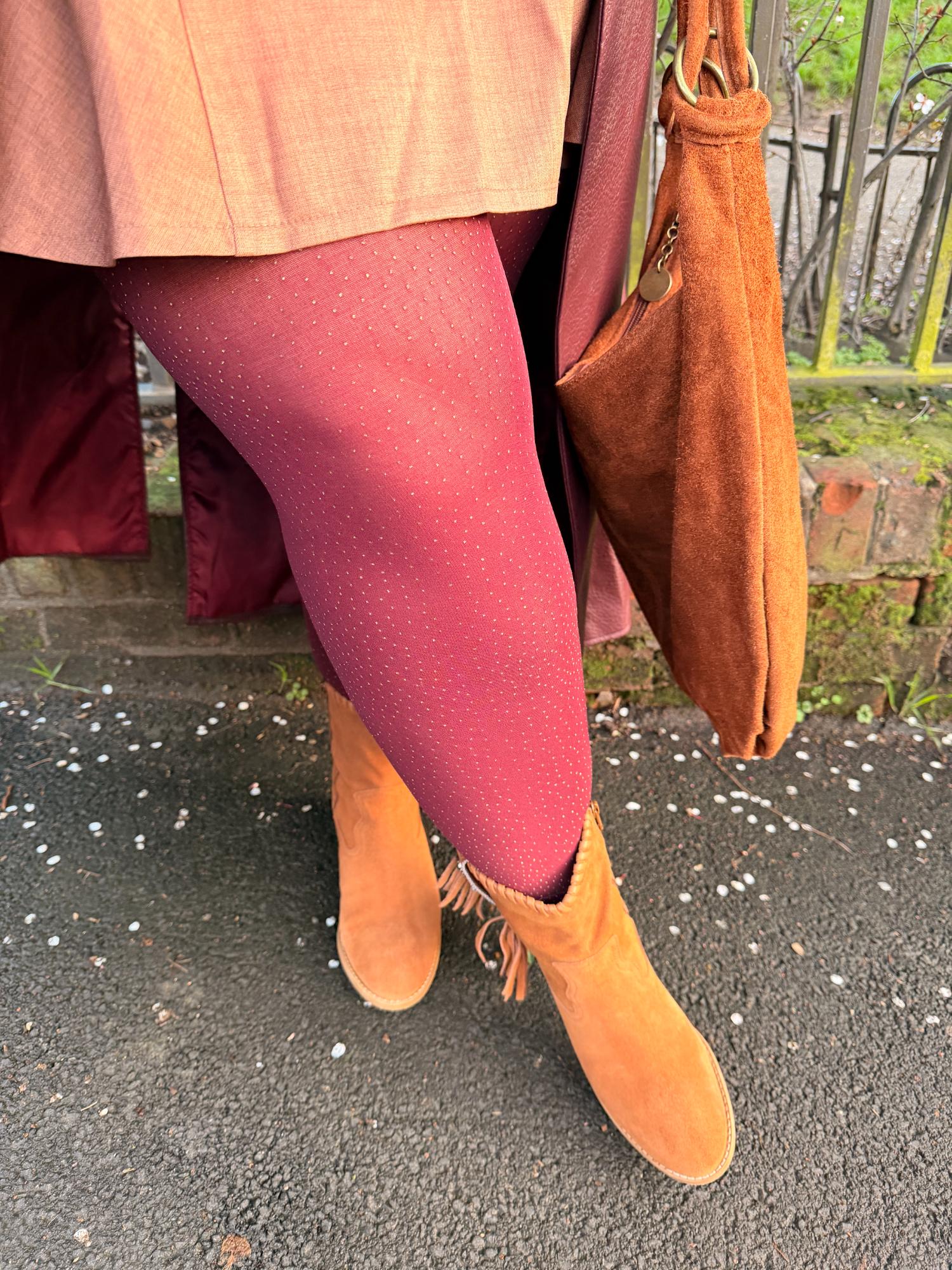 80 Denier Opaque Tights - Gold Glitter - Image 4