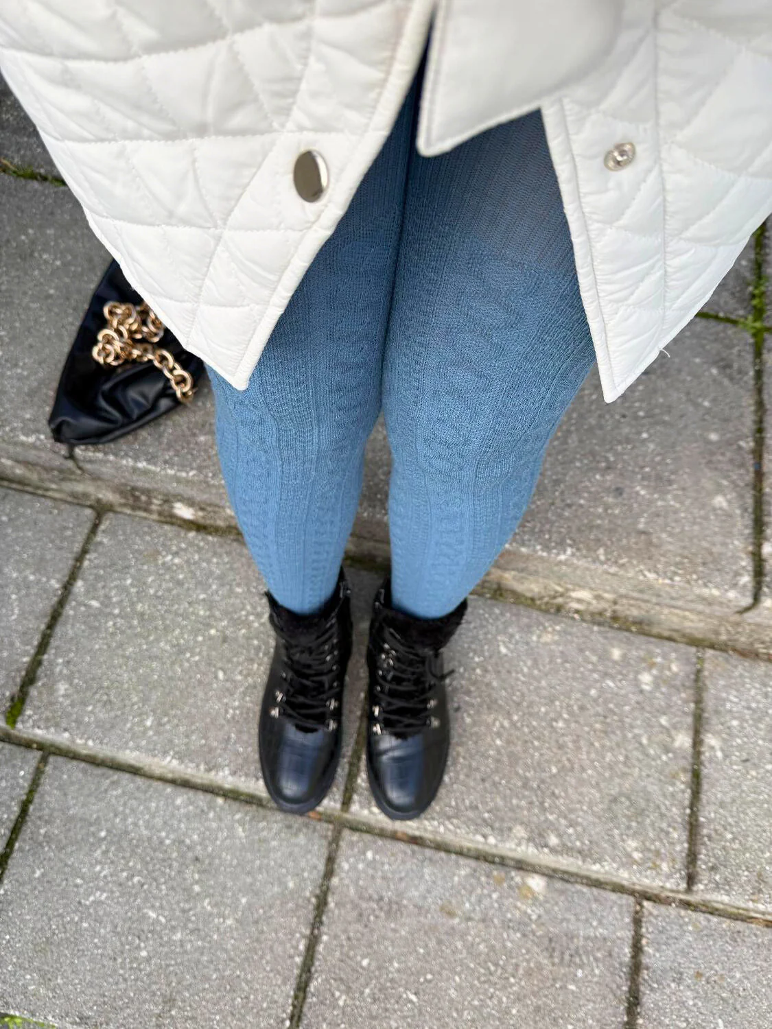 Grannies Cable Knit Wool Tights - Denim (V2) - Image 4