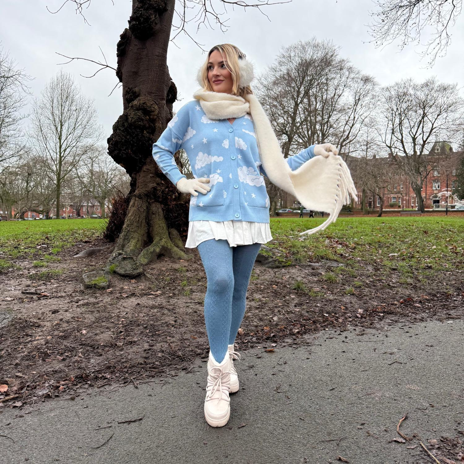 Grannies Cable Knit Wool Tights - Denim (V2) - Image 6