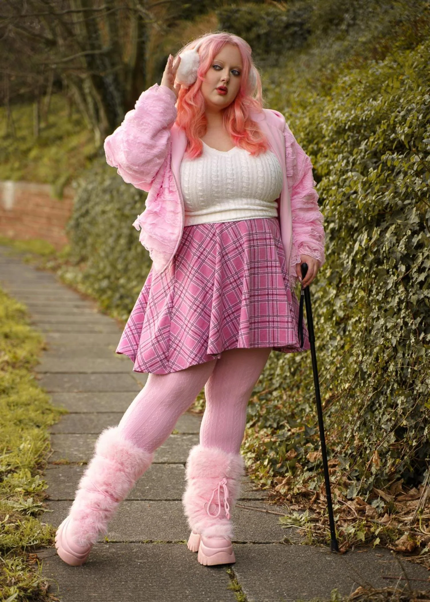 Grannies Cable Knit Wool Tights - Piglet (V2) - Image 6