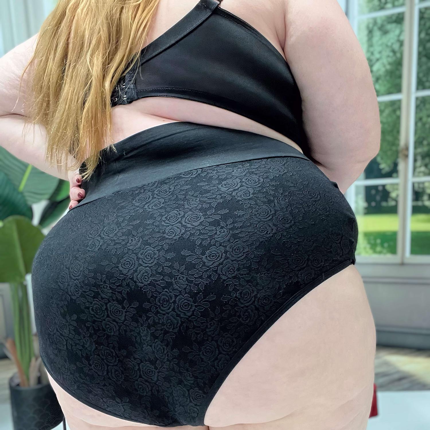 Organic Cotton Lacey Super High Waist Knickers - Image 4