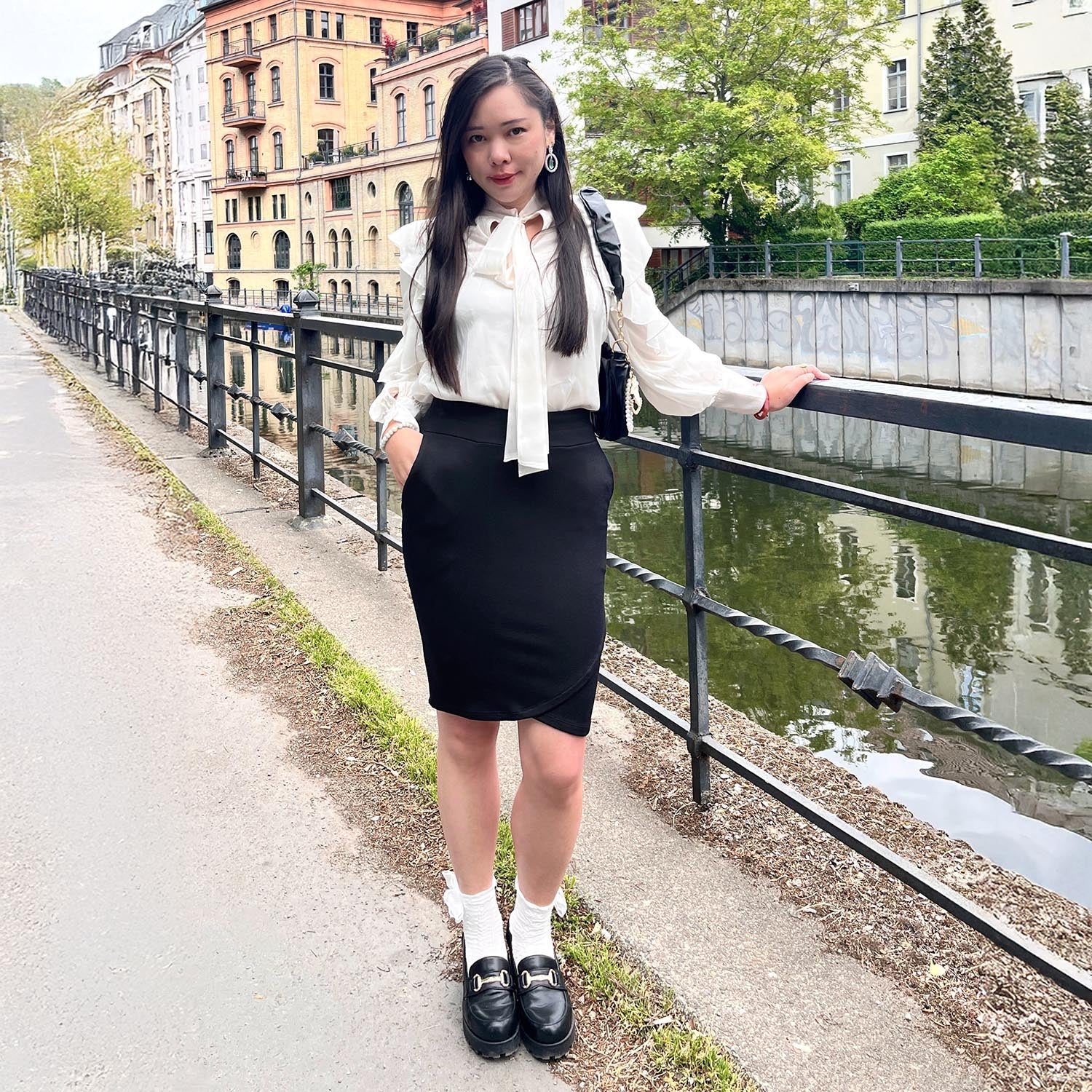 Tulip Mini Skirt - Black - Image 10