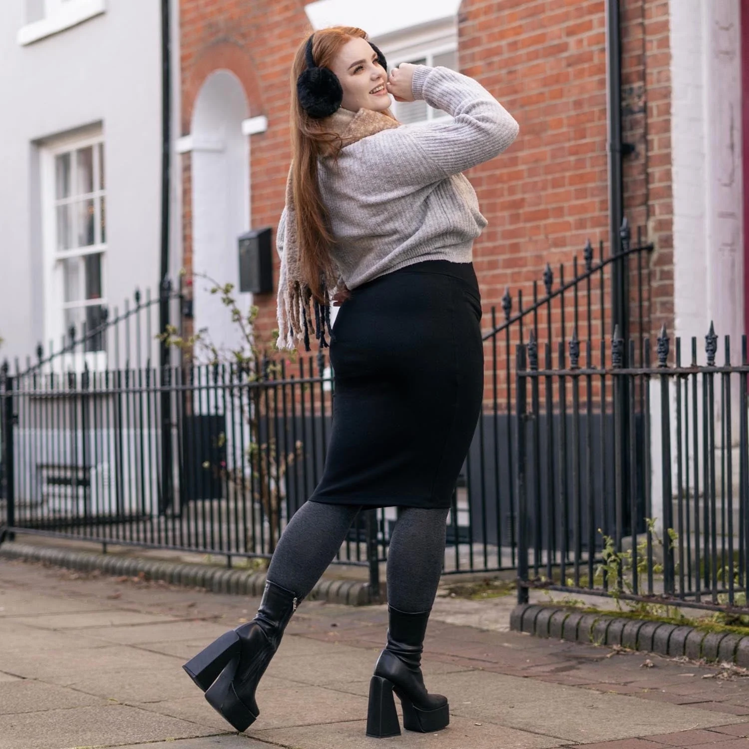 Pencil Skirt - Black (V2) - Image 6