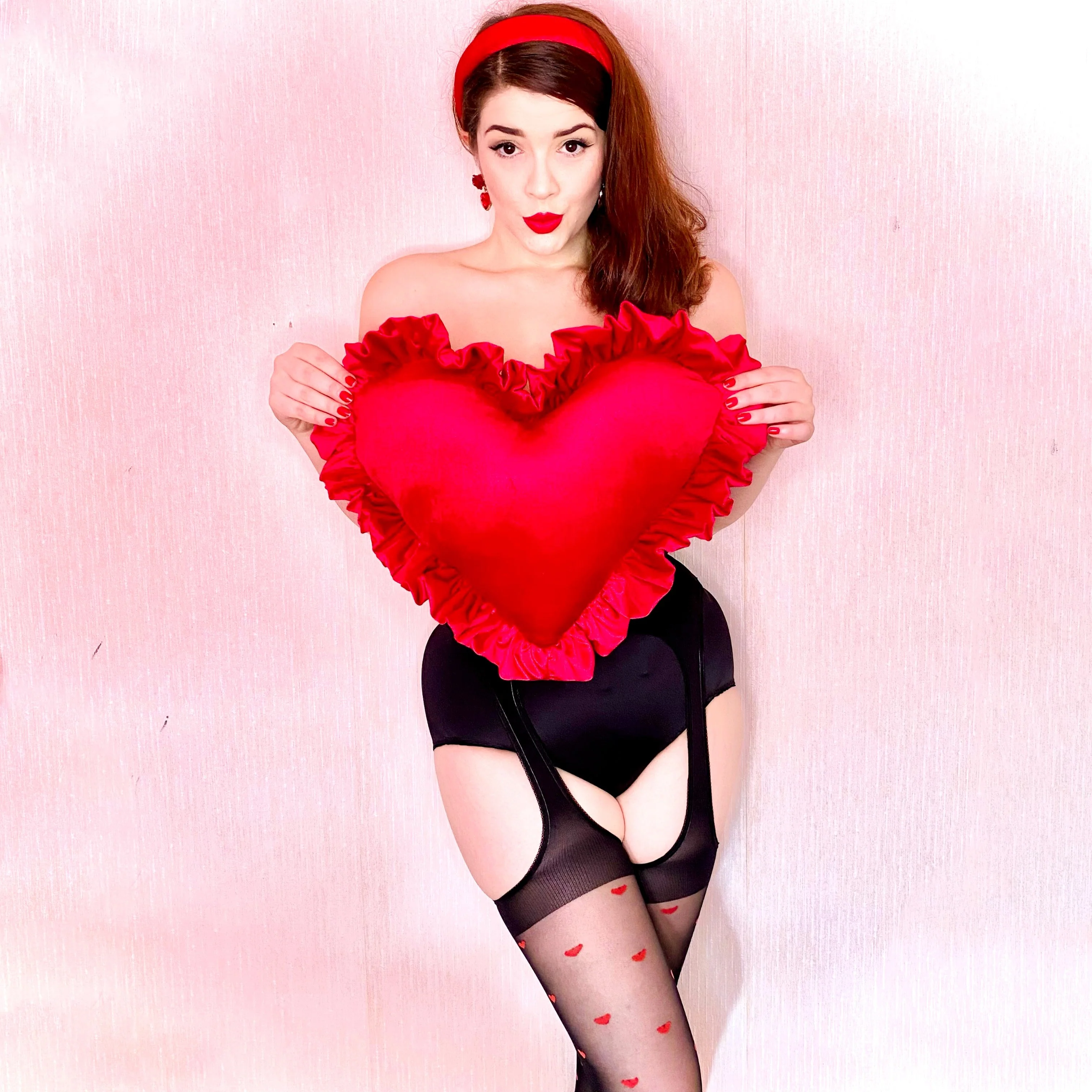 Sheer 30 Den Mock Garter - Love Me - Image 3