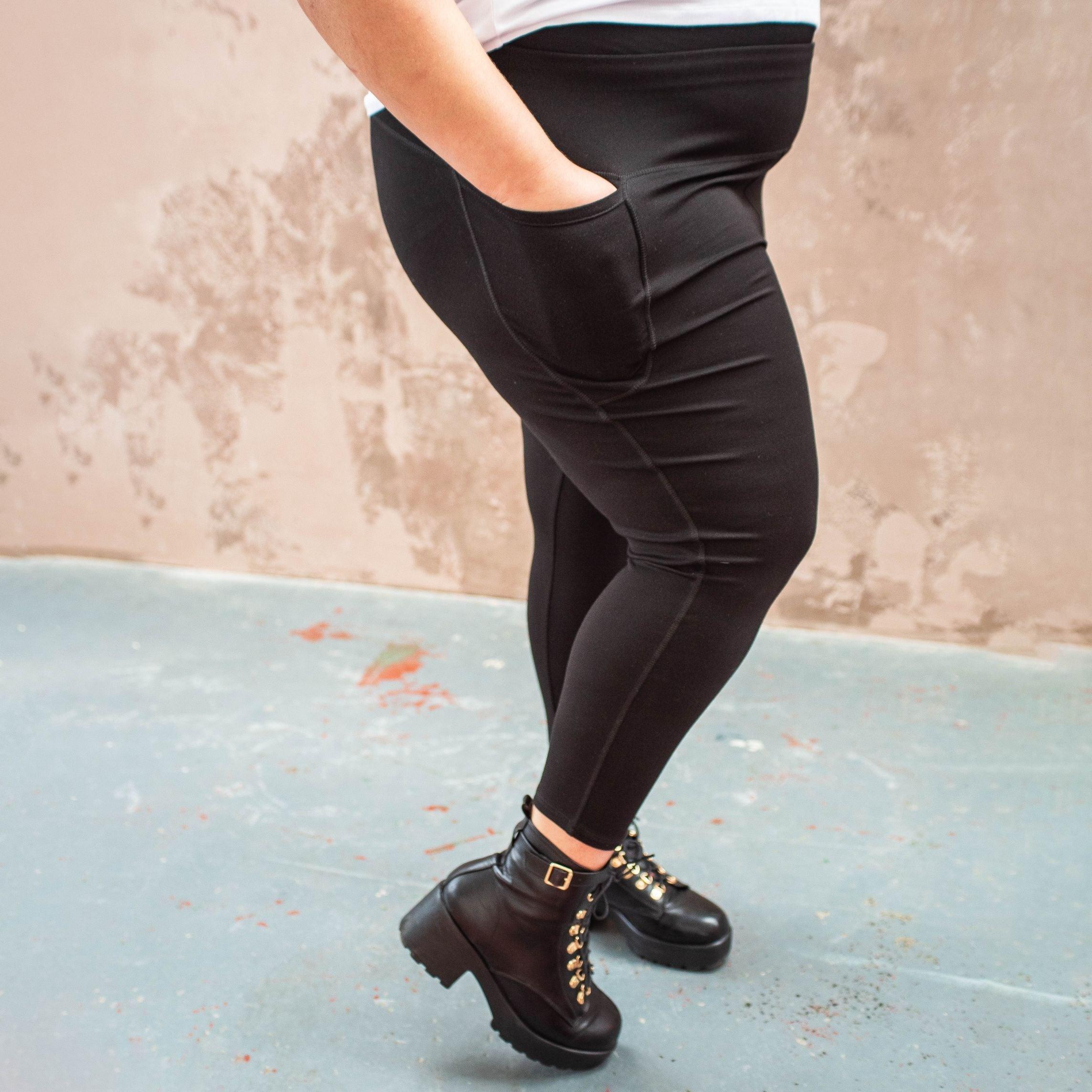 Squat Proof Short Leggings - Black - Image 3