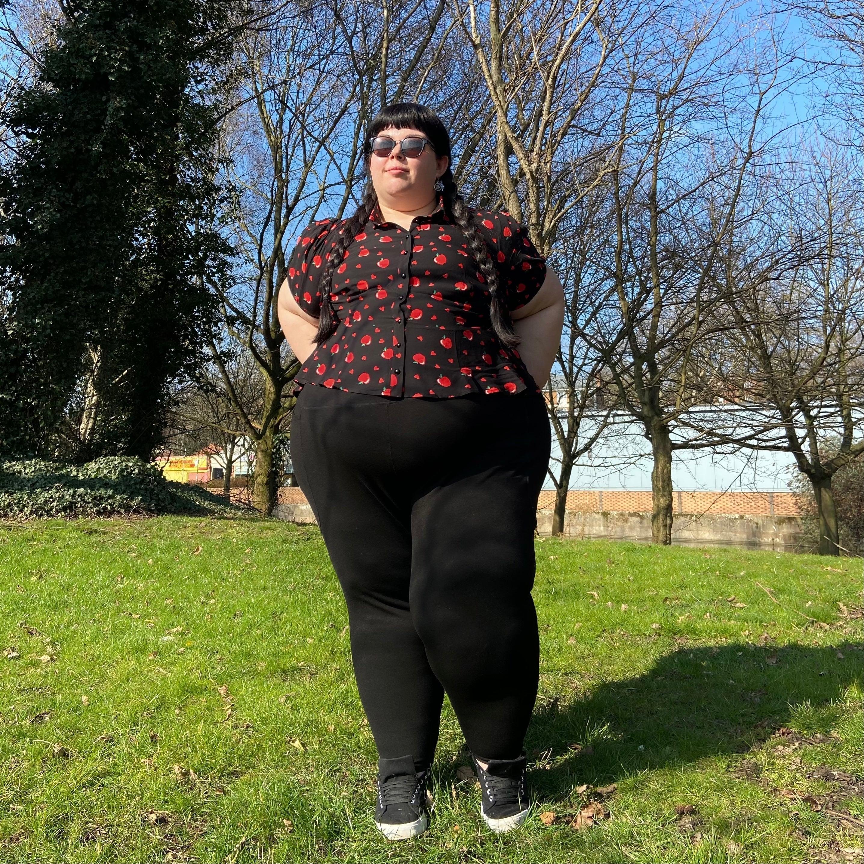 Squat Proof Short Leggings - Black - Image 7