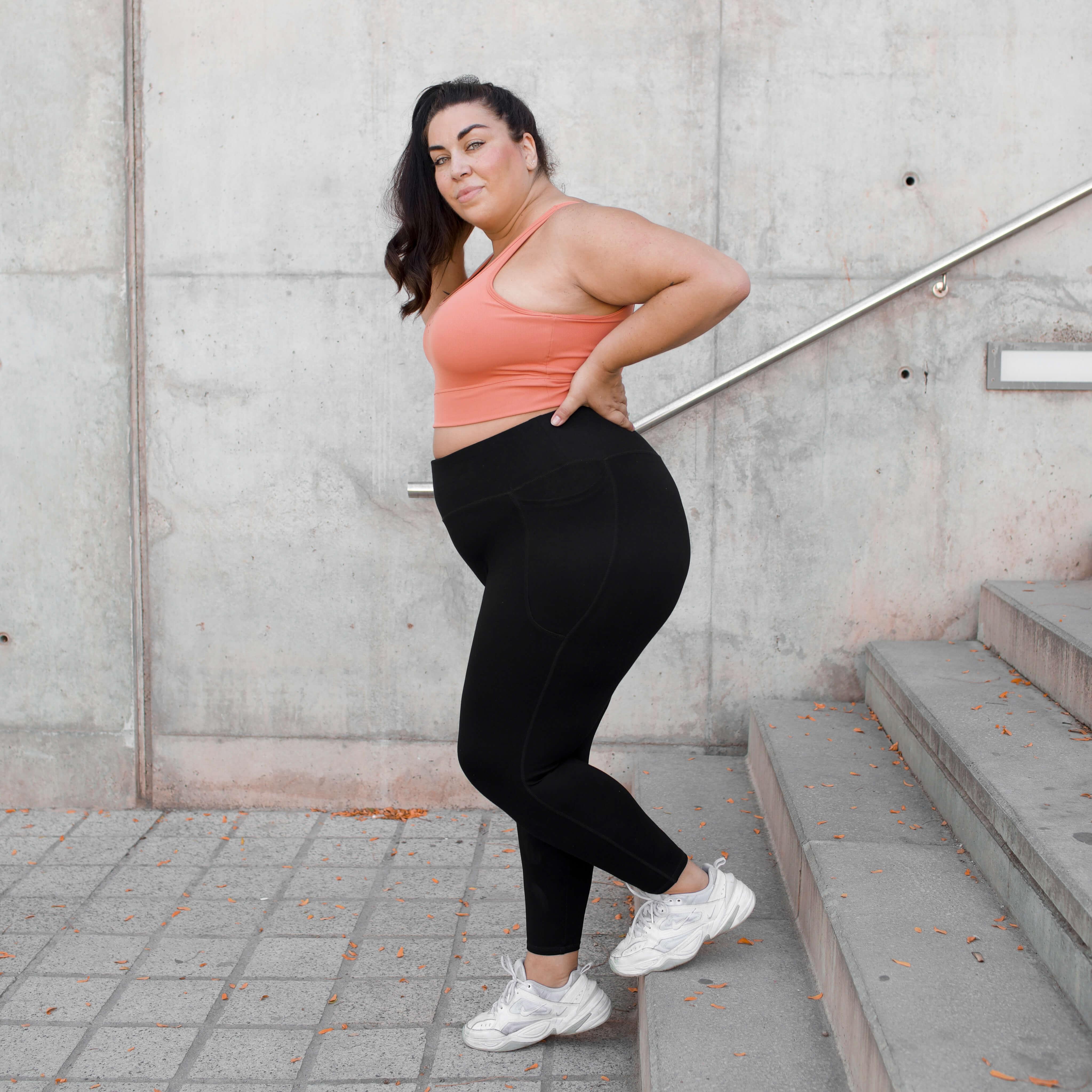 Squat Proof Short Leggings - Black - Image 8
