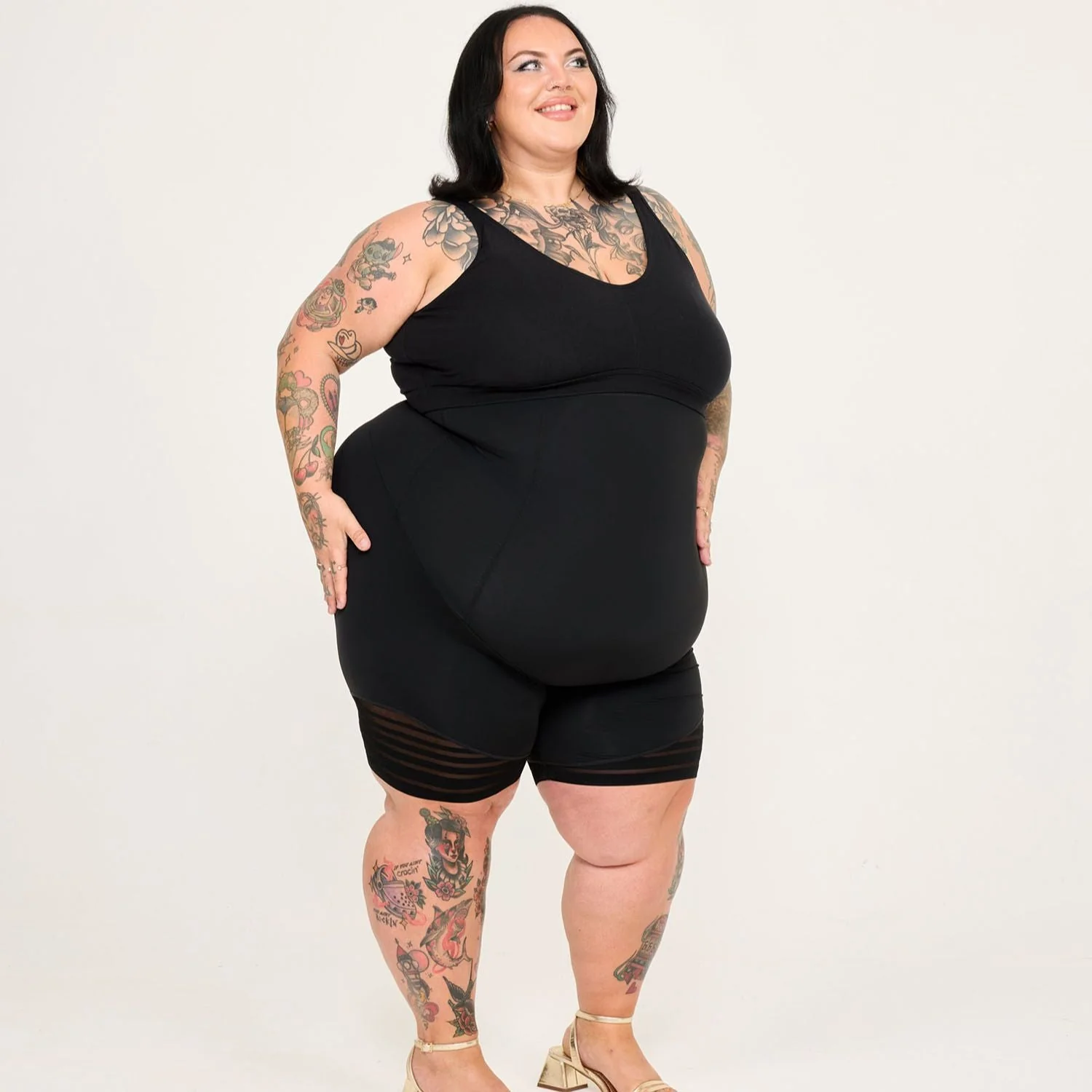 Smoothwear Super High Waist Shorts - Black - Image 3