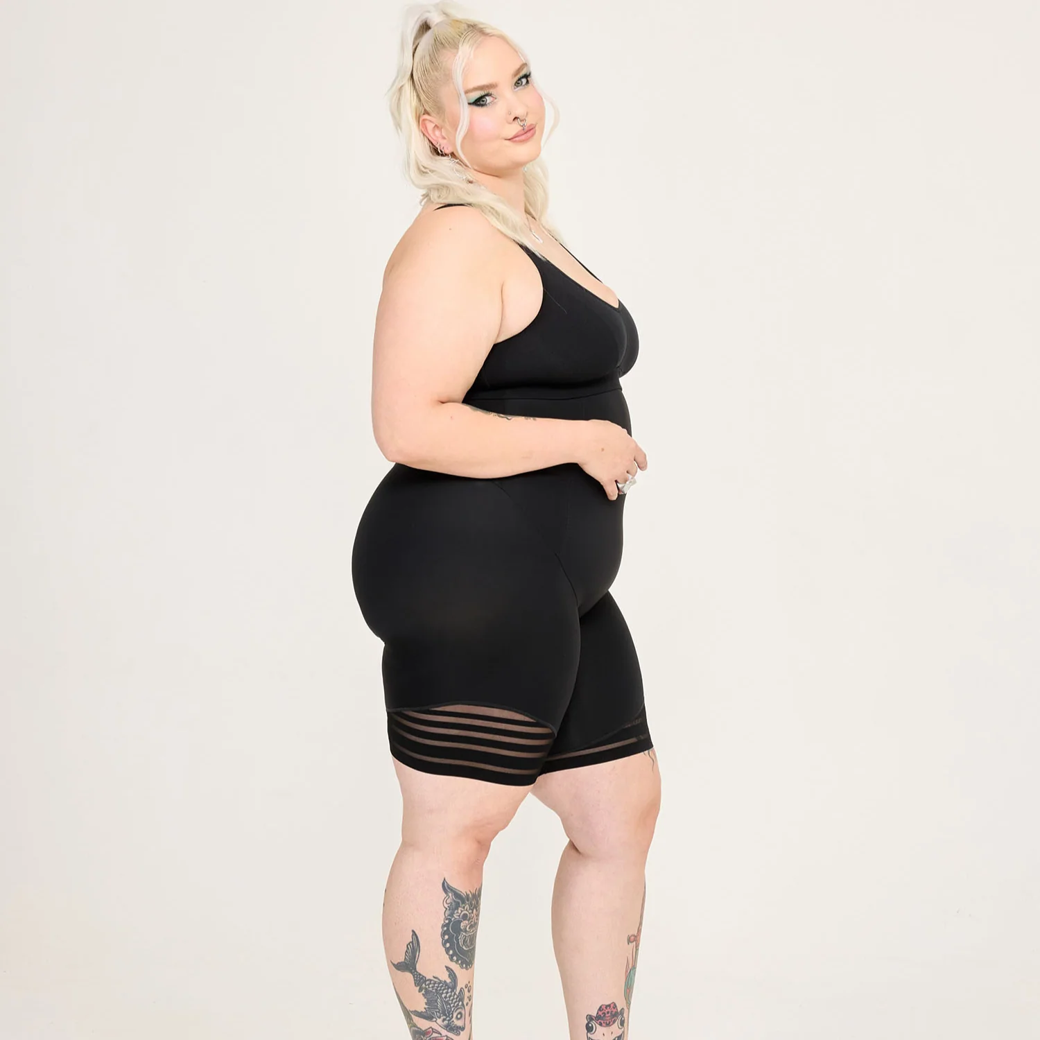 Smoothwear Super High Waist Shorts - Black - Image 7