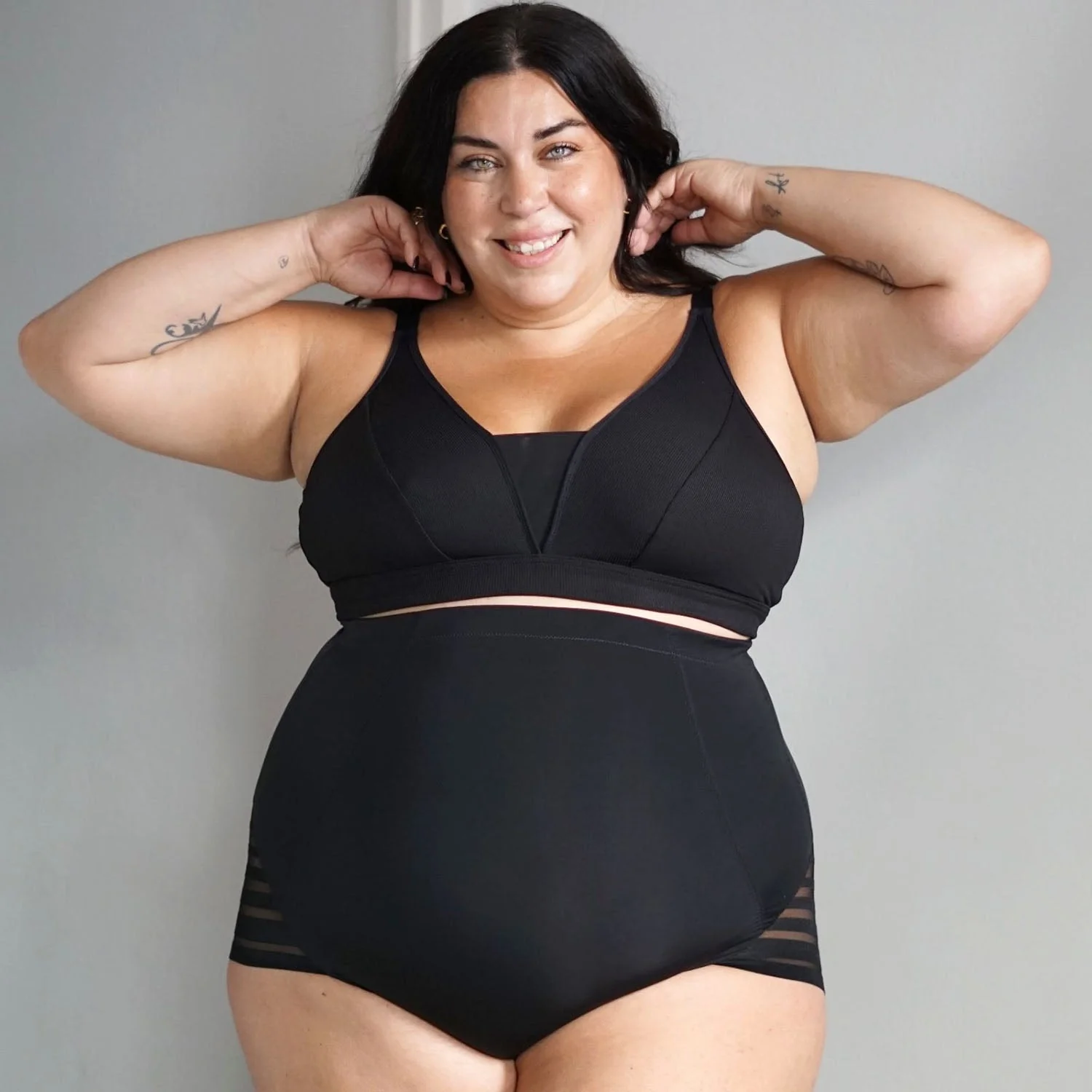 Smoothwear Super High Waist Knickers - Black - Image 10