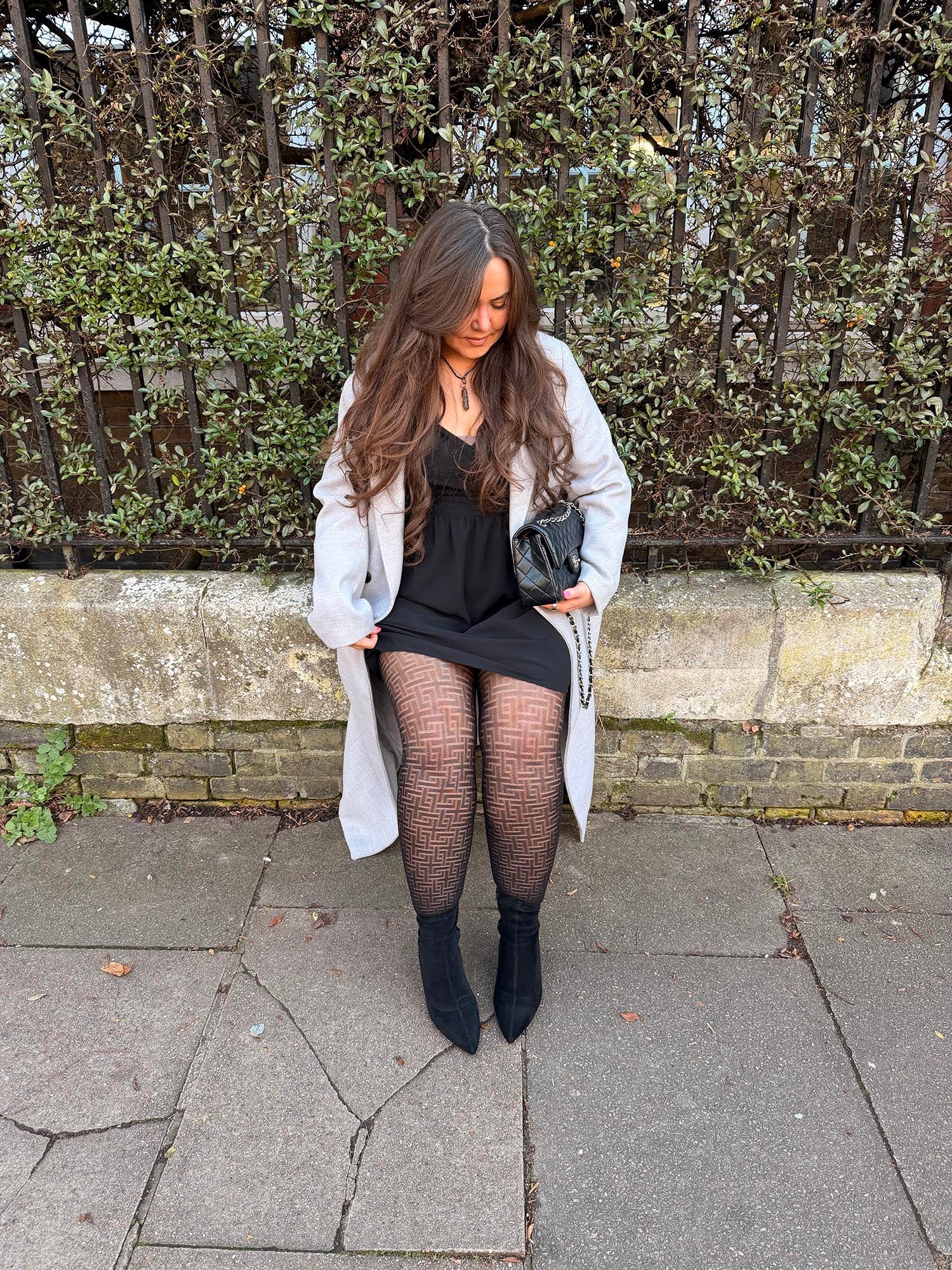 Snag Icons: Timeless Tights Patterns (3 Pairs) - Image 5