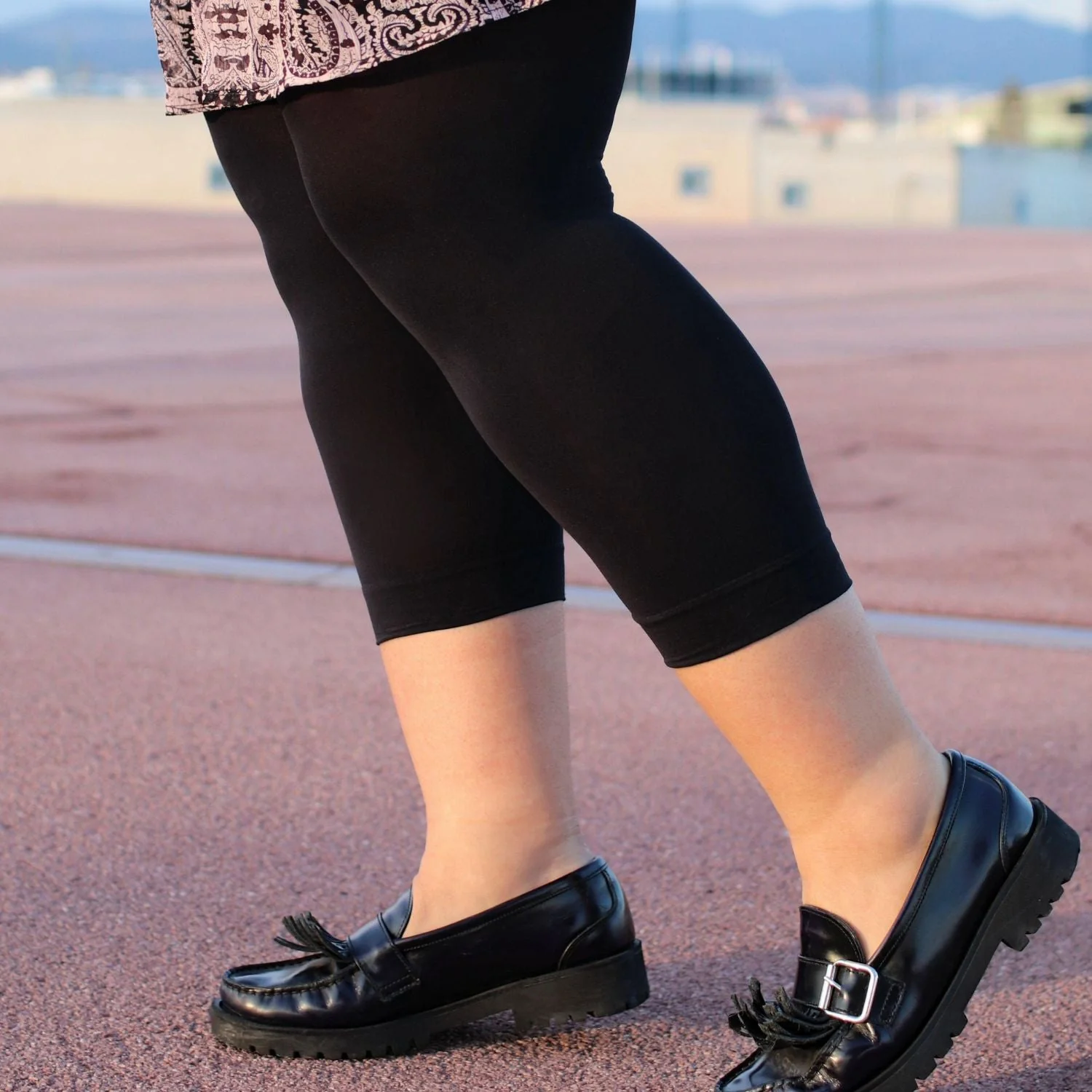 Stay Cool Capri Tights - Black - Image 4
