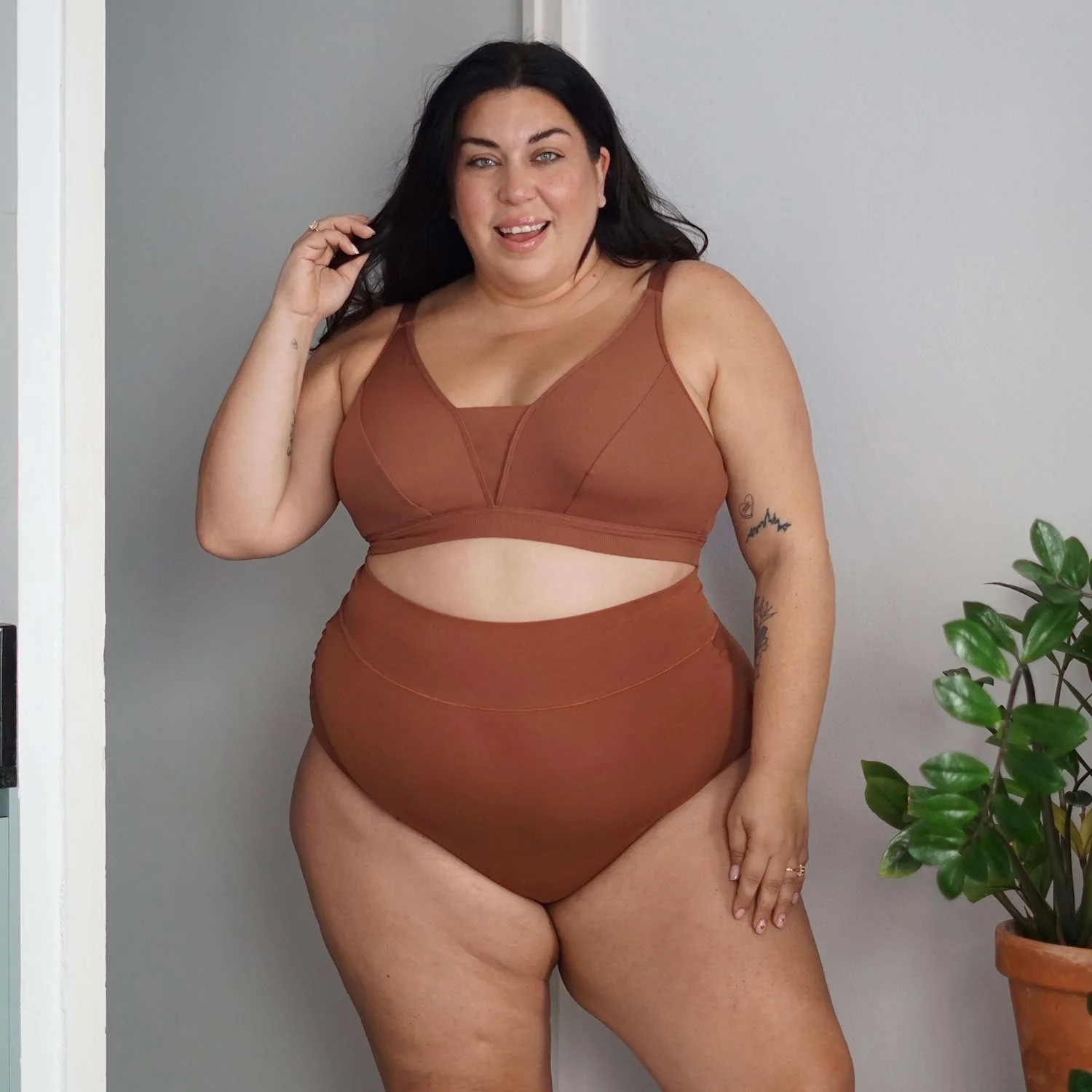 Organic Cotton Super High Waist Knickers - Root Beer - Image 9