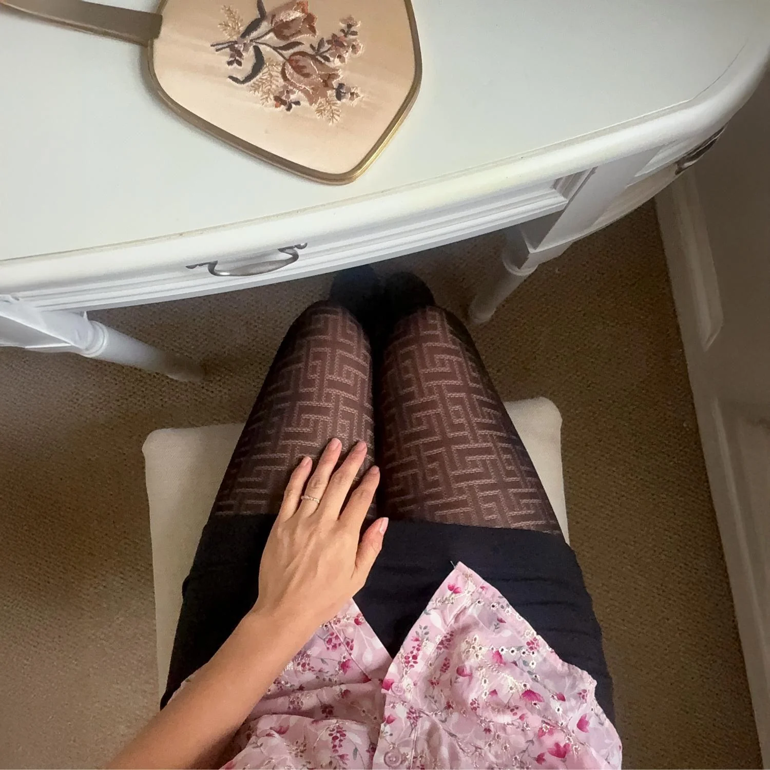 Fishnet Tights - Traditional in Black - Image 2