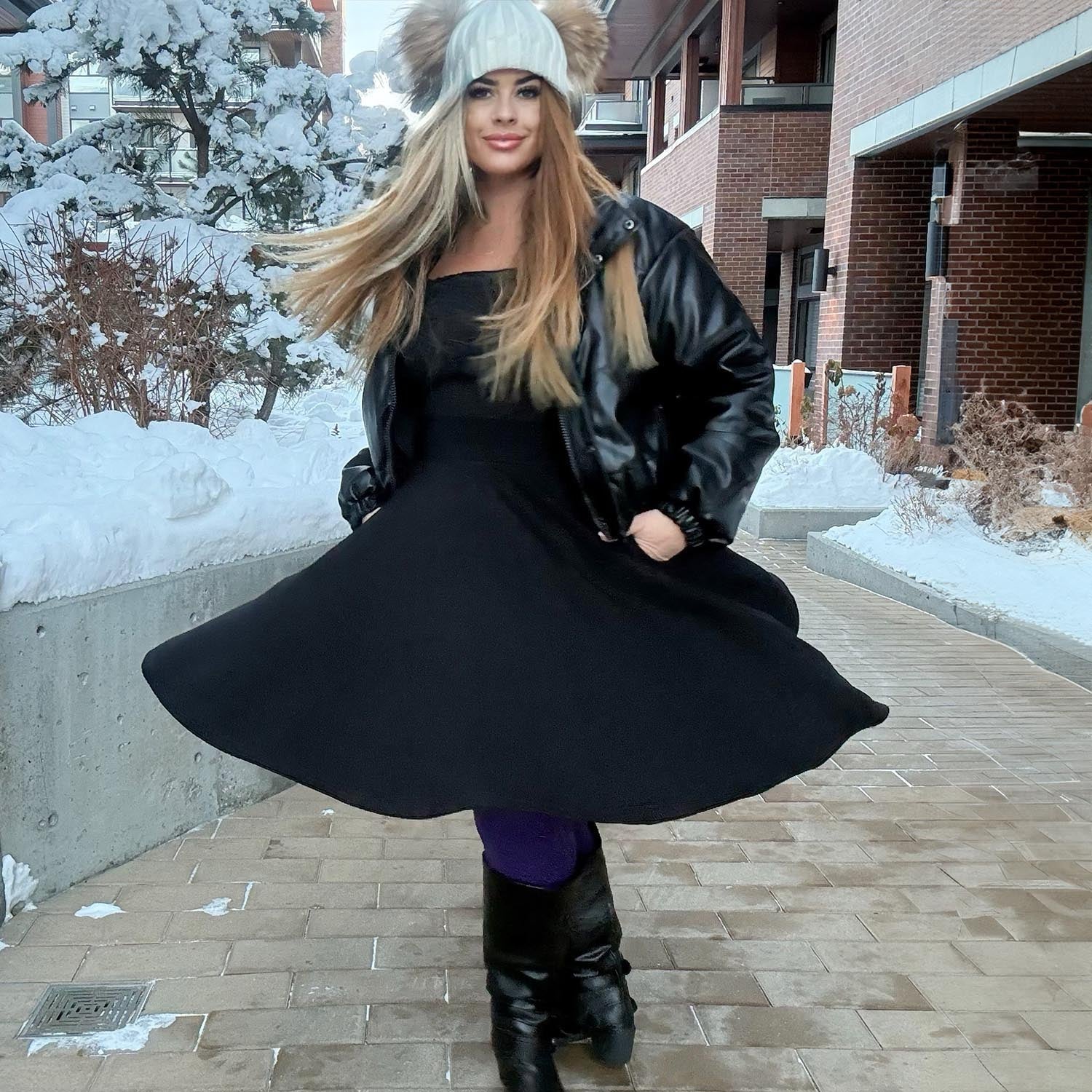 Flare Skirt - Black (V2) - Image 5