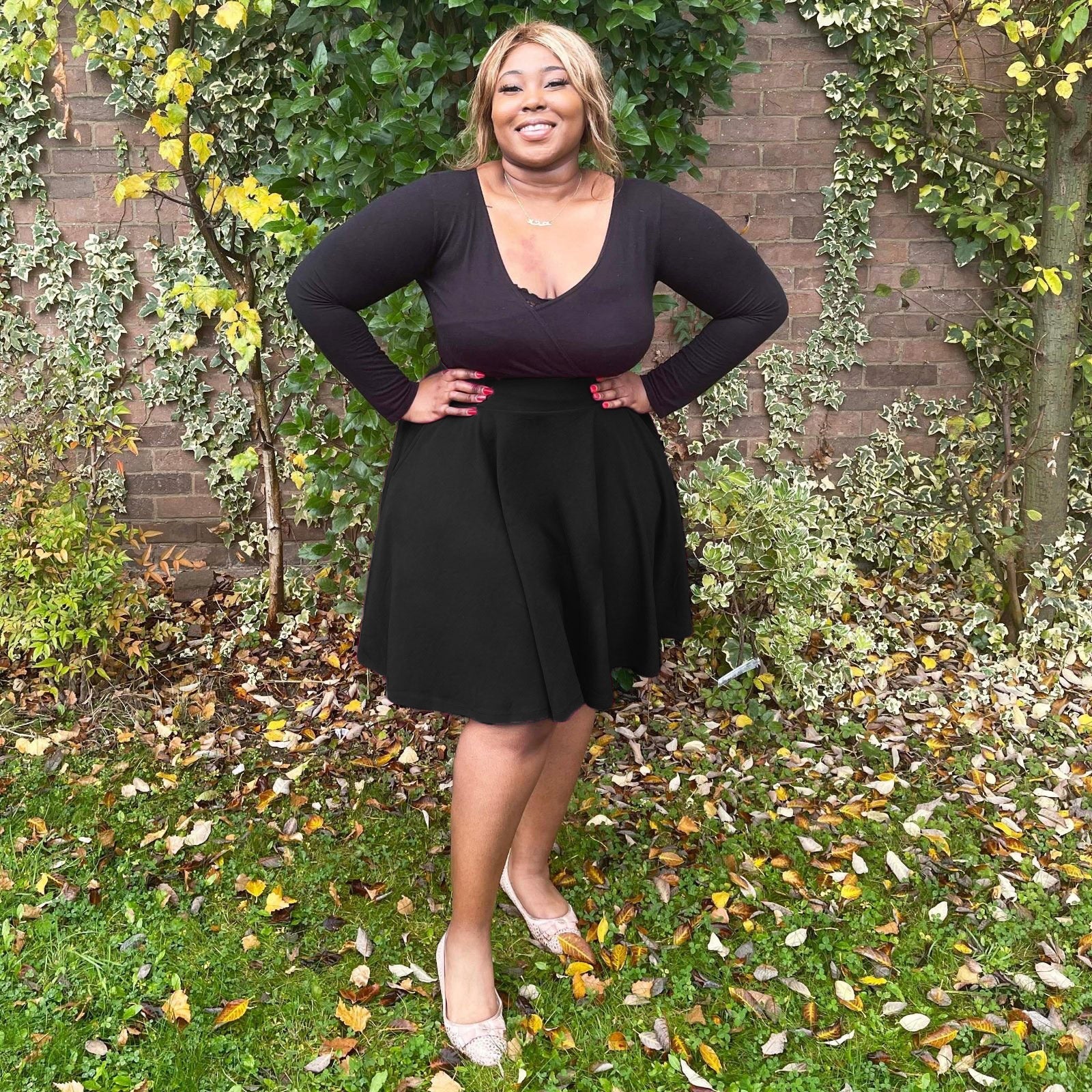 Flare Skirt - Black (V2) - Image 6