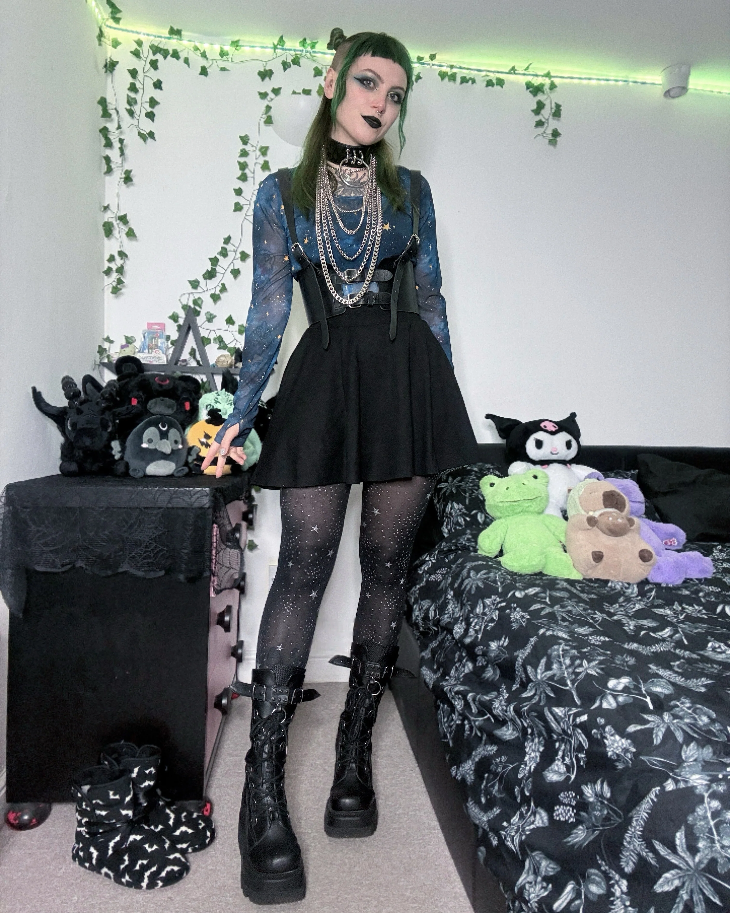 Mini-Flare Skirt - Black (V2) - Image 3