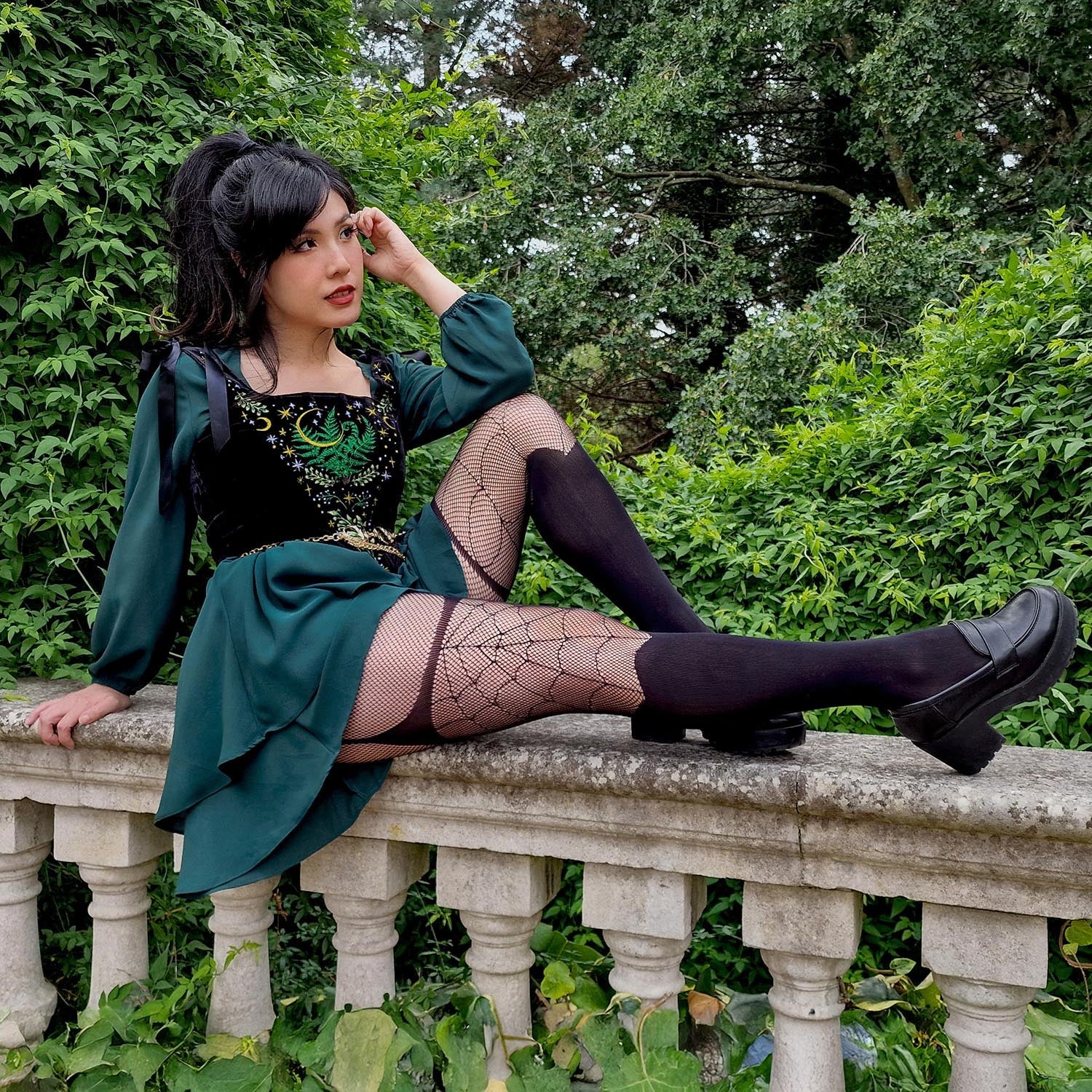 Venom Mock Garter - Image 5