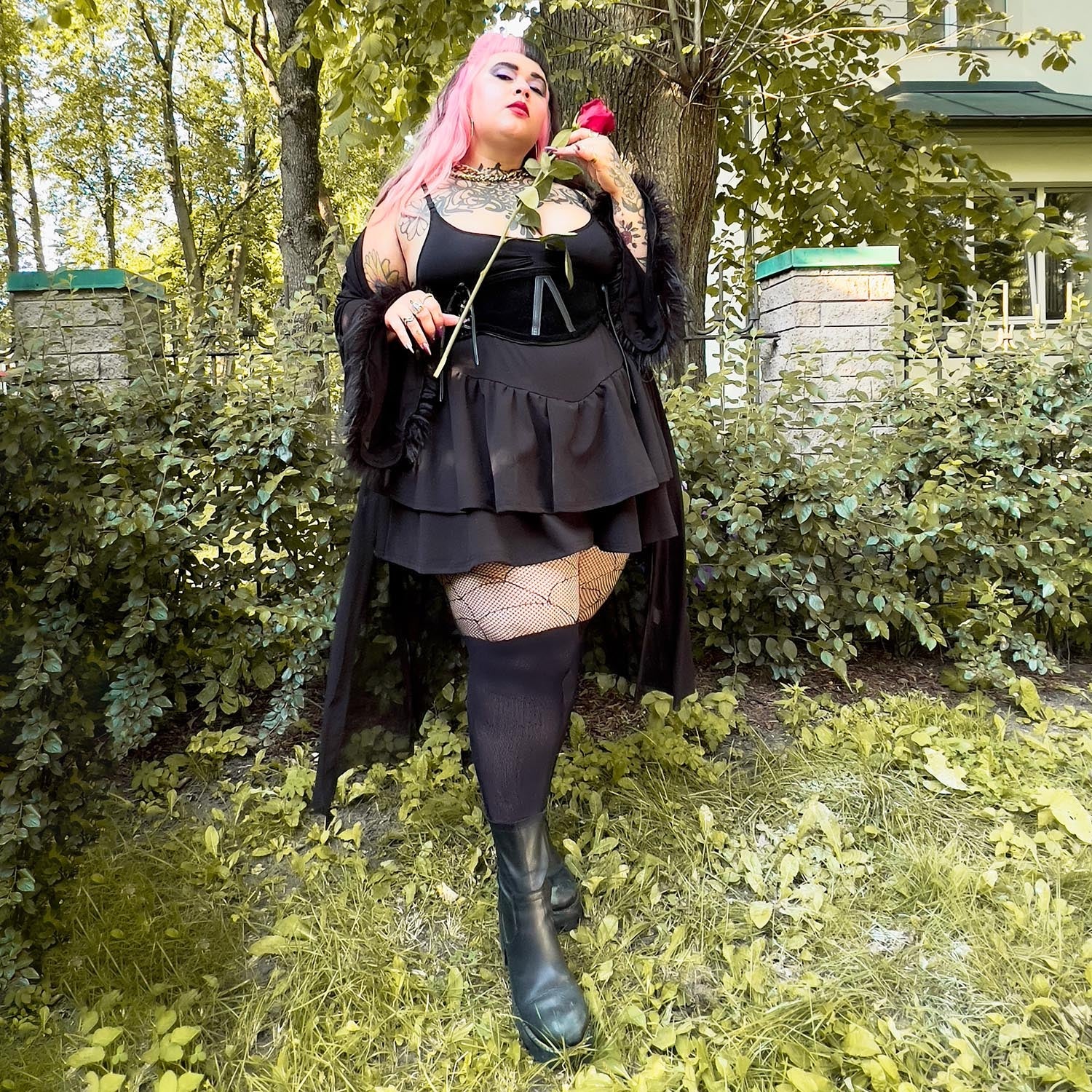 Venom Mock Garter - Image 9