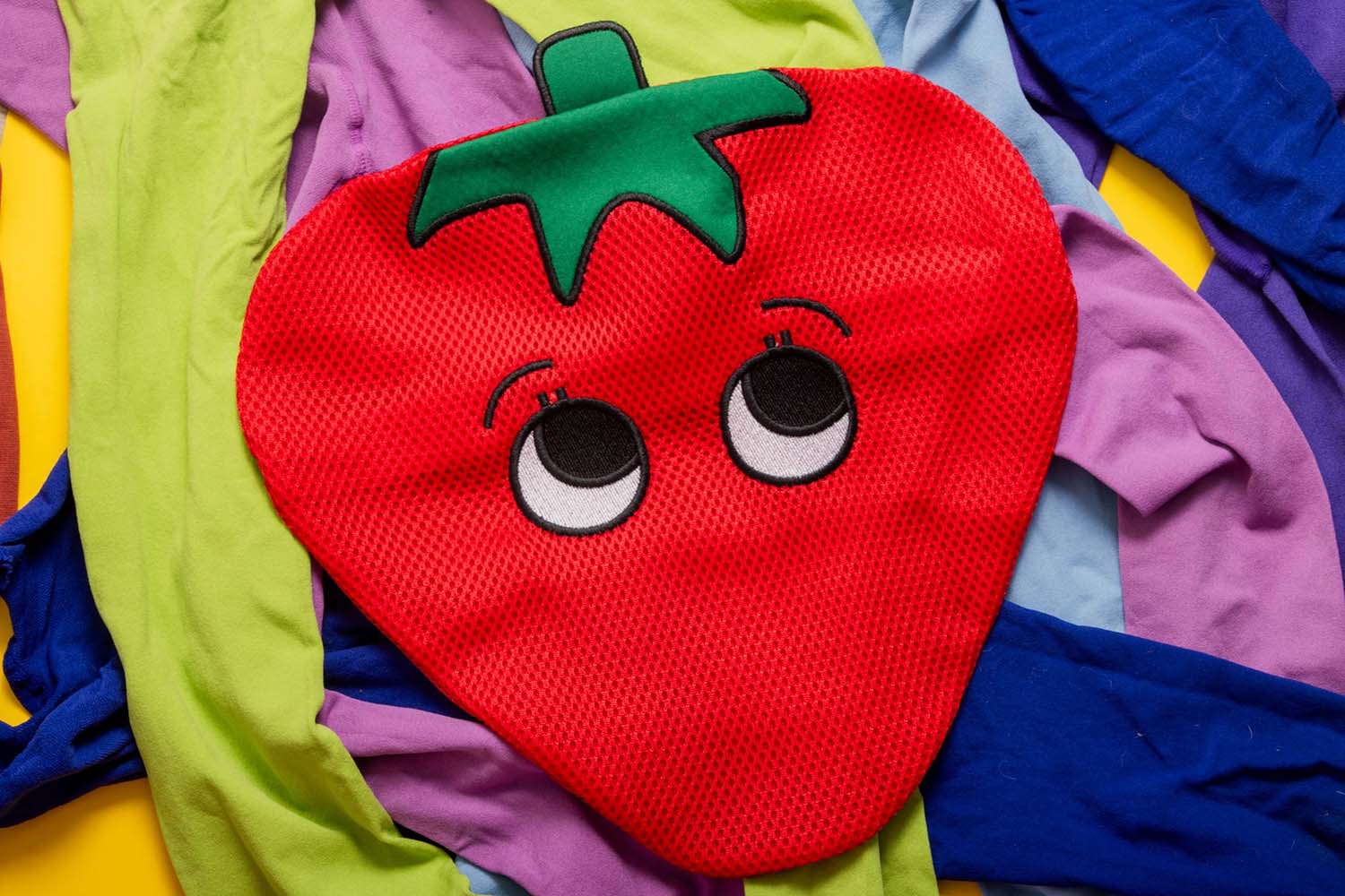 Wash Bag - Strawberry - Image 3