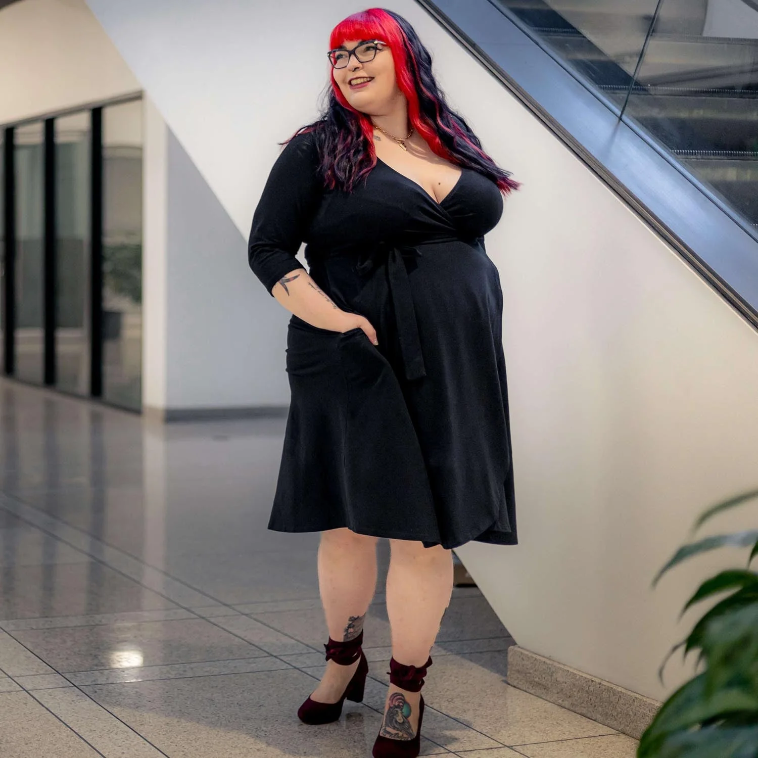 Wrap Dress - Black - Image 20