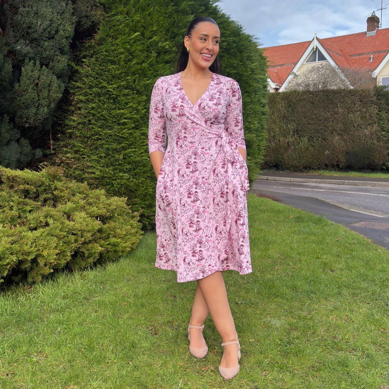 Wrap Dress - Passion au Jardin - L'Amour Rose - Image 11